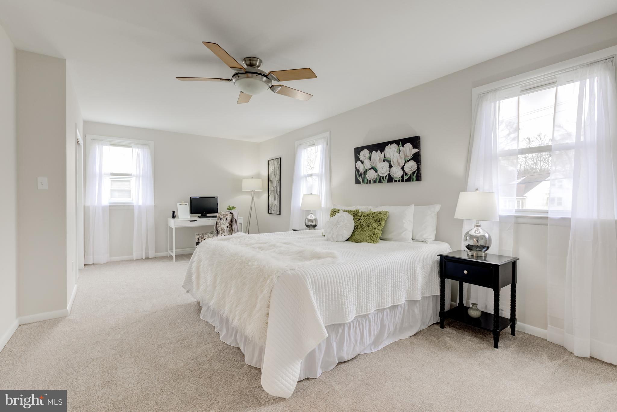 LOWELL HILLS - Residential