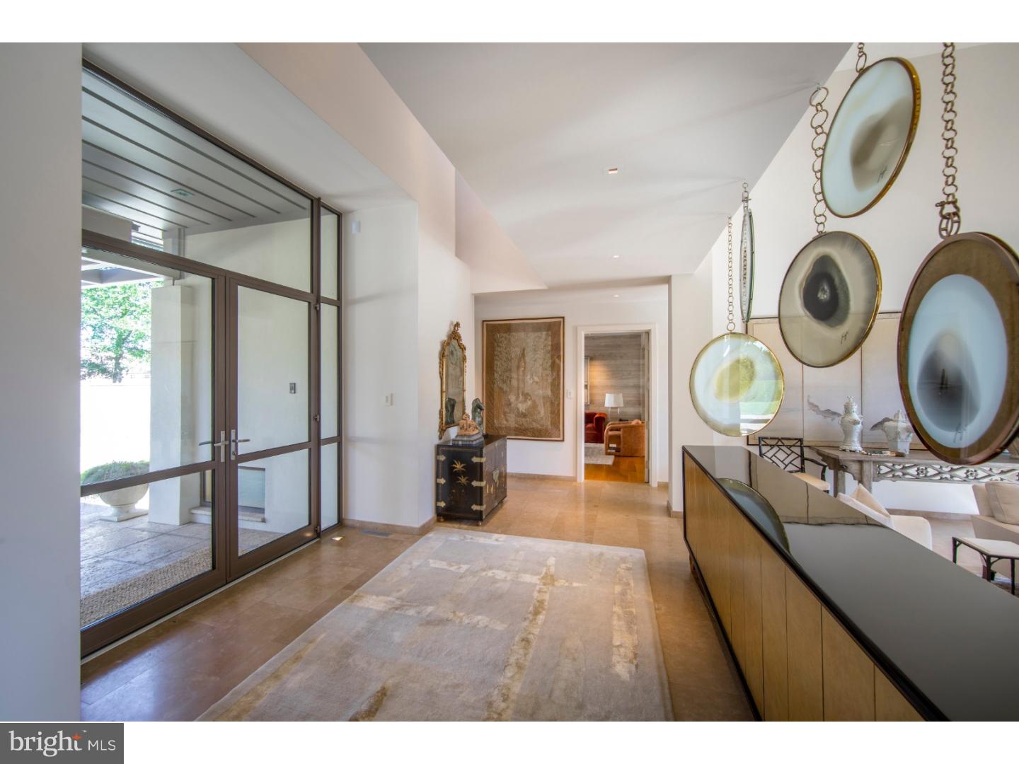 GLADWYNE - Residential