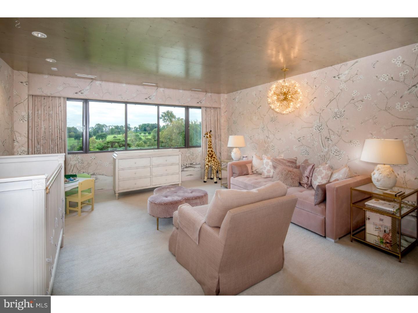 GLADWYNE - Residential