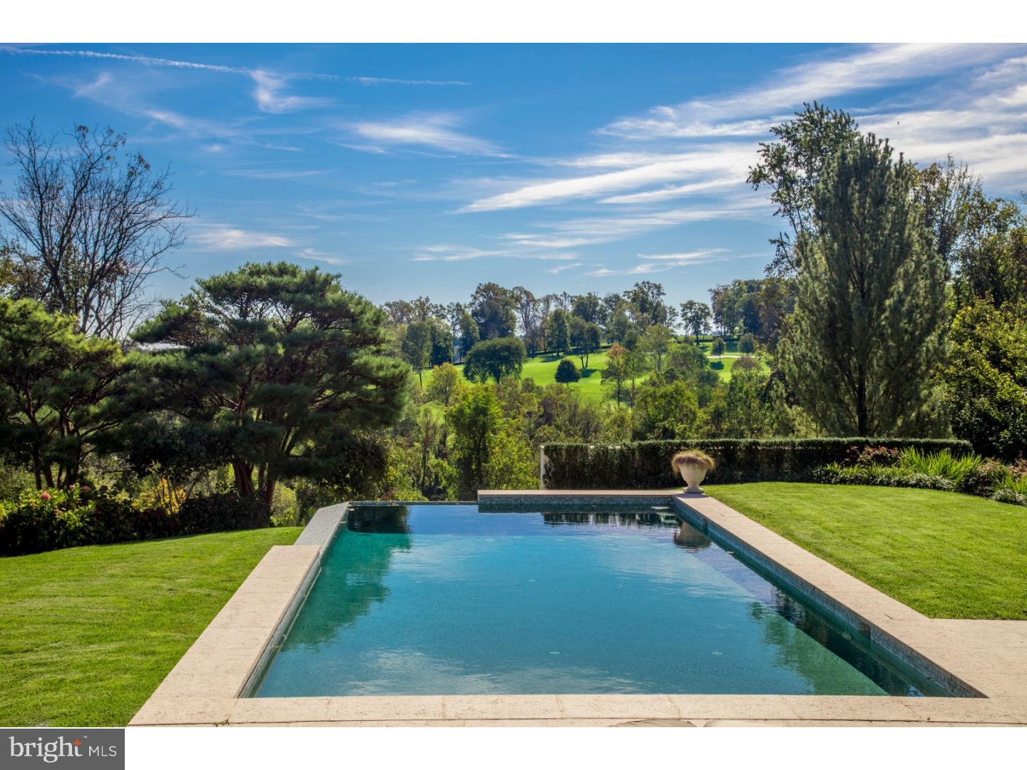 GLADWYNE - Residential