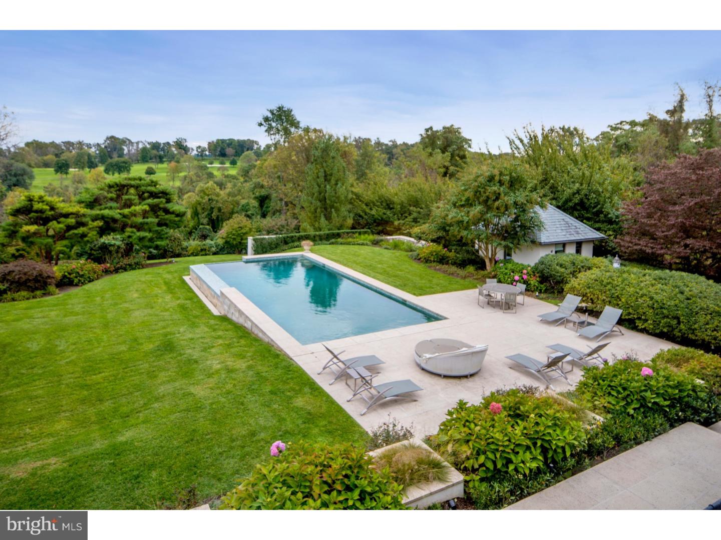 GLADWYNE - Residential