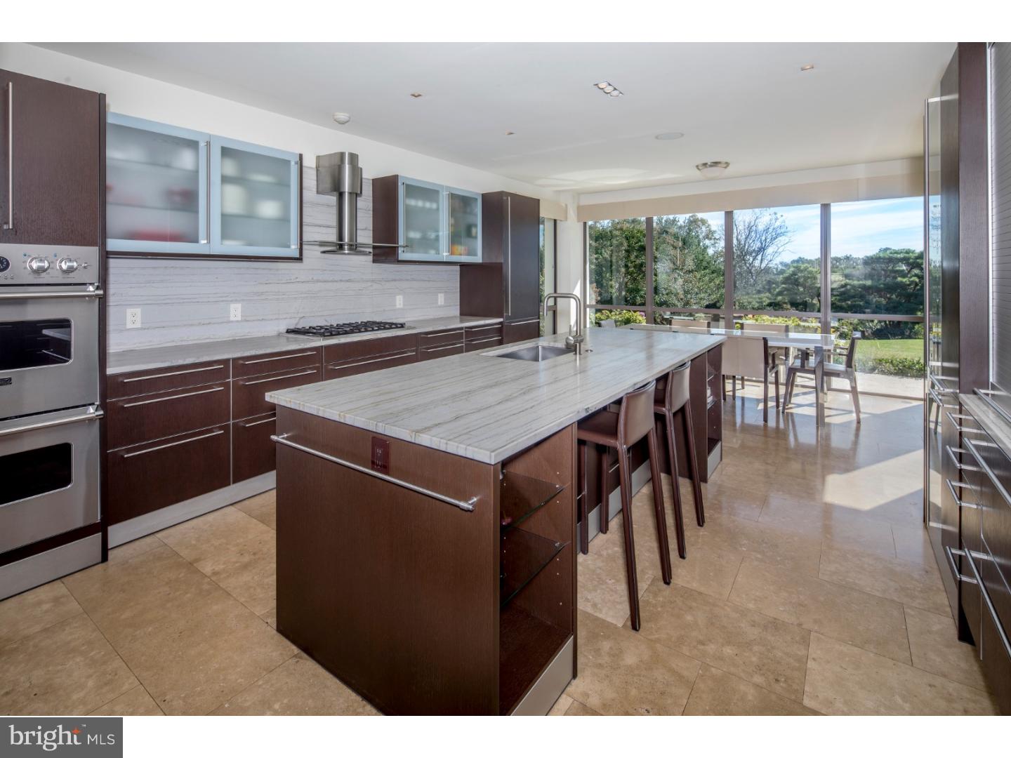 GLADWYNE - Residential