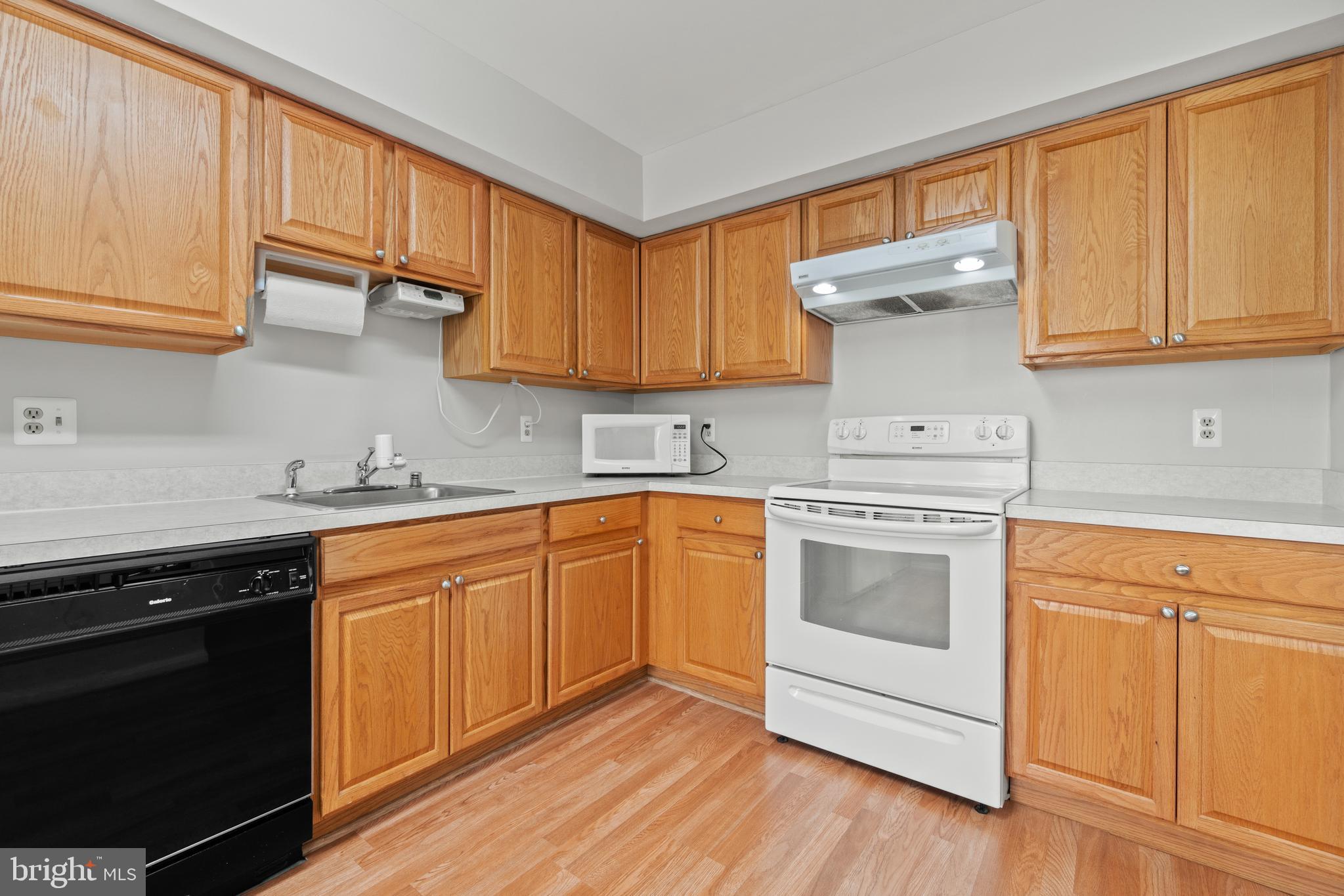 THE VILLAGE PARK - Residential