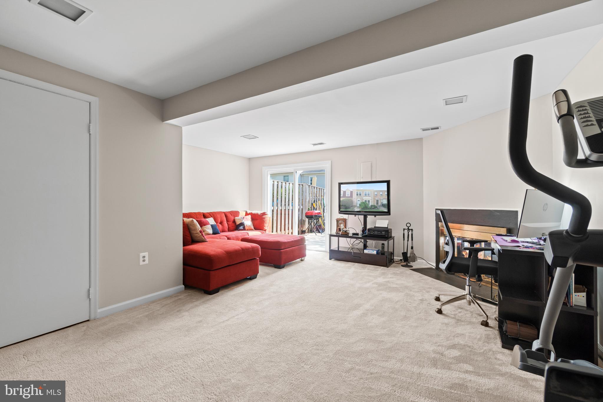 THE VILLAGE PARK - Residential