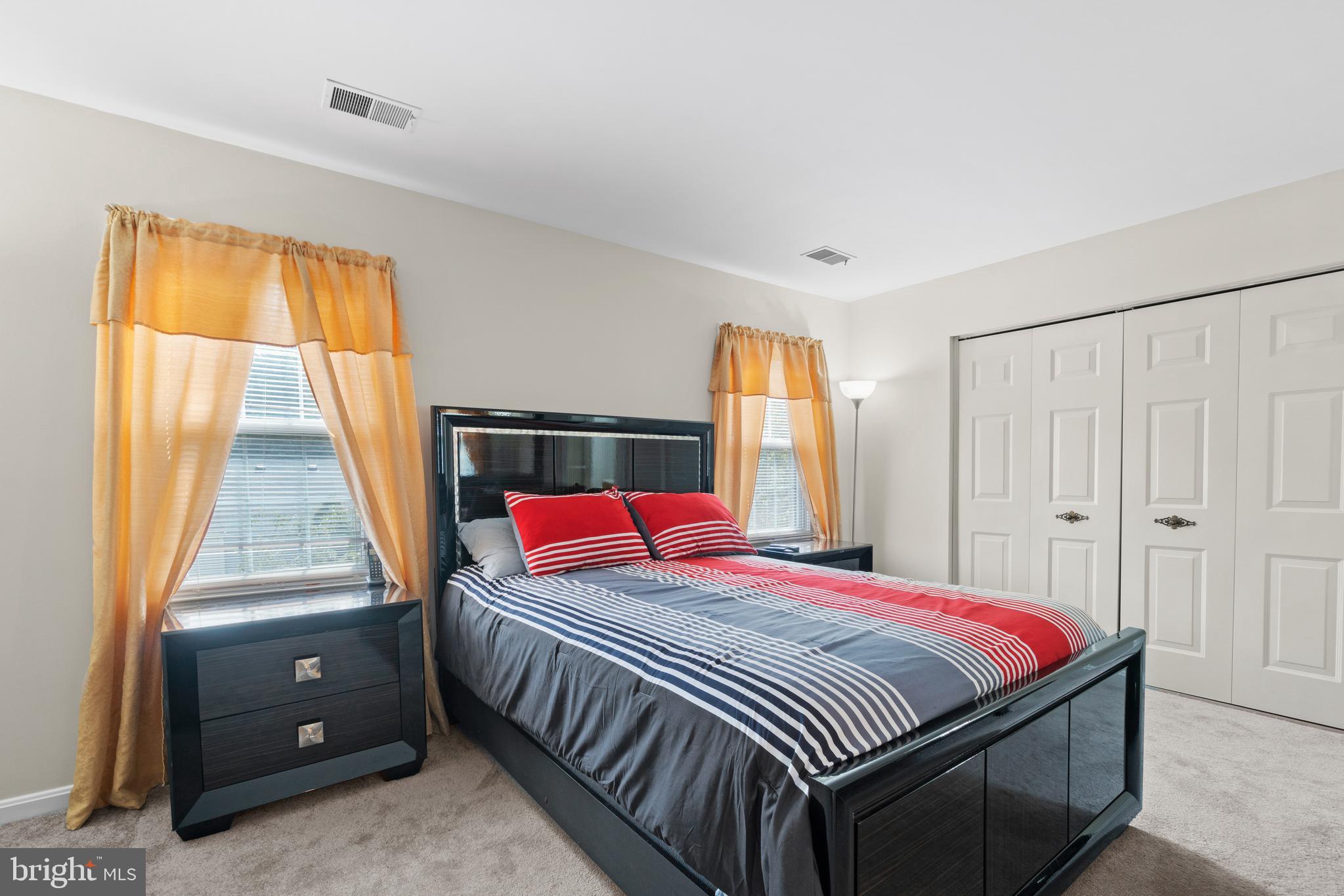 THE VILLAGE PARK - Residential