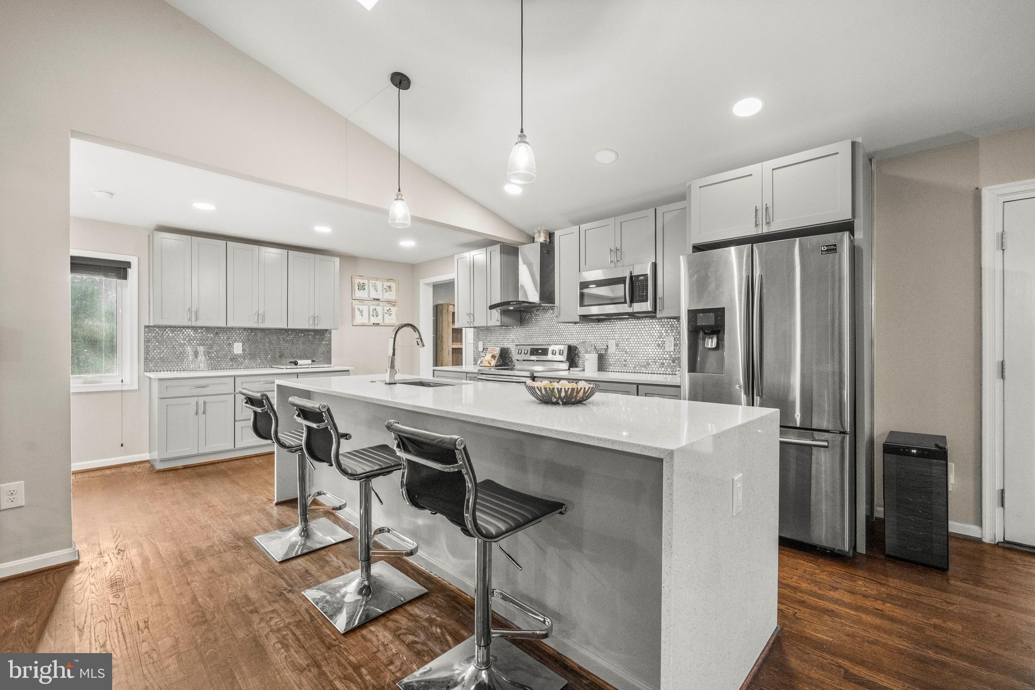 BONNIE BRAE - Residential