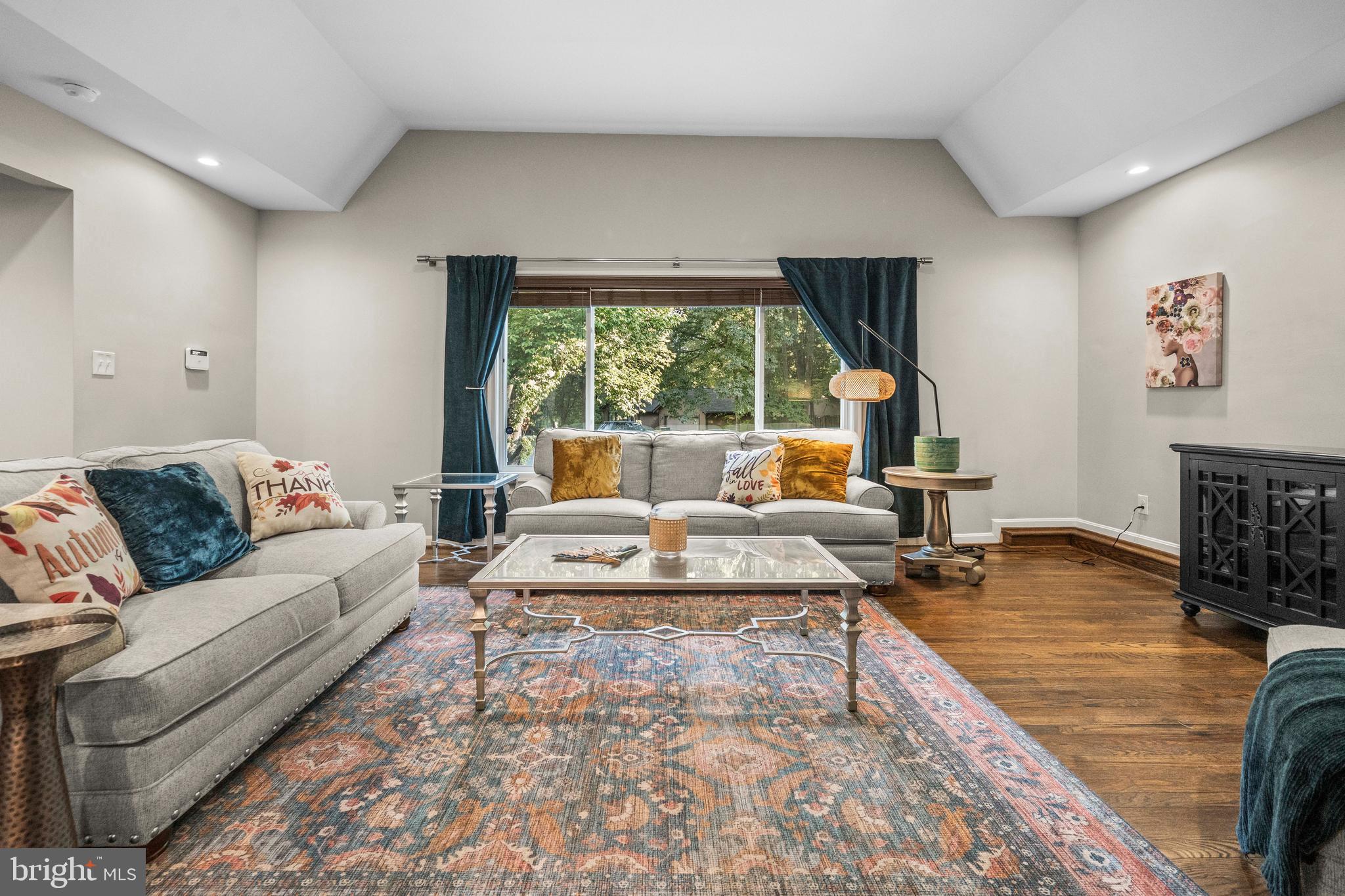 BONNIE BRAE - Residential