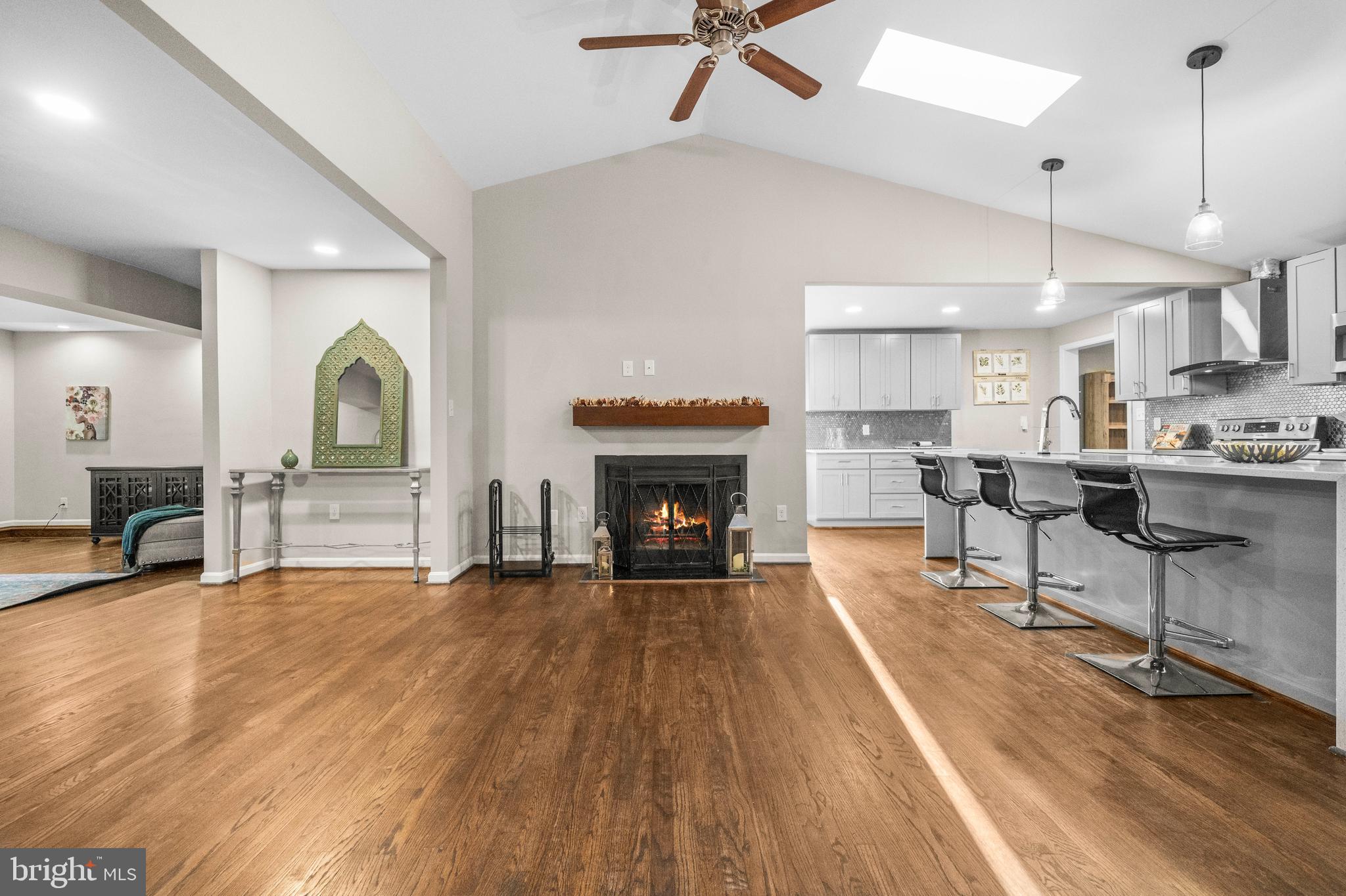 BONNIE BRAE - Residential