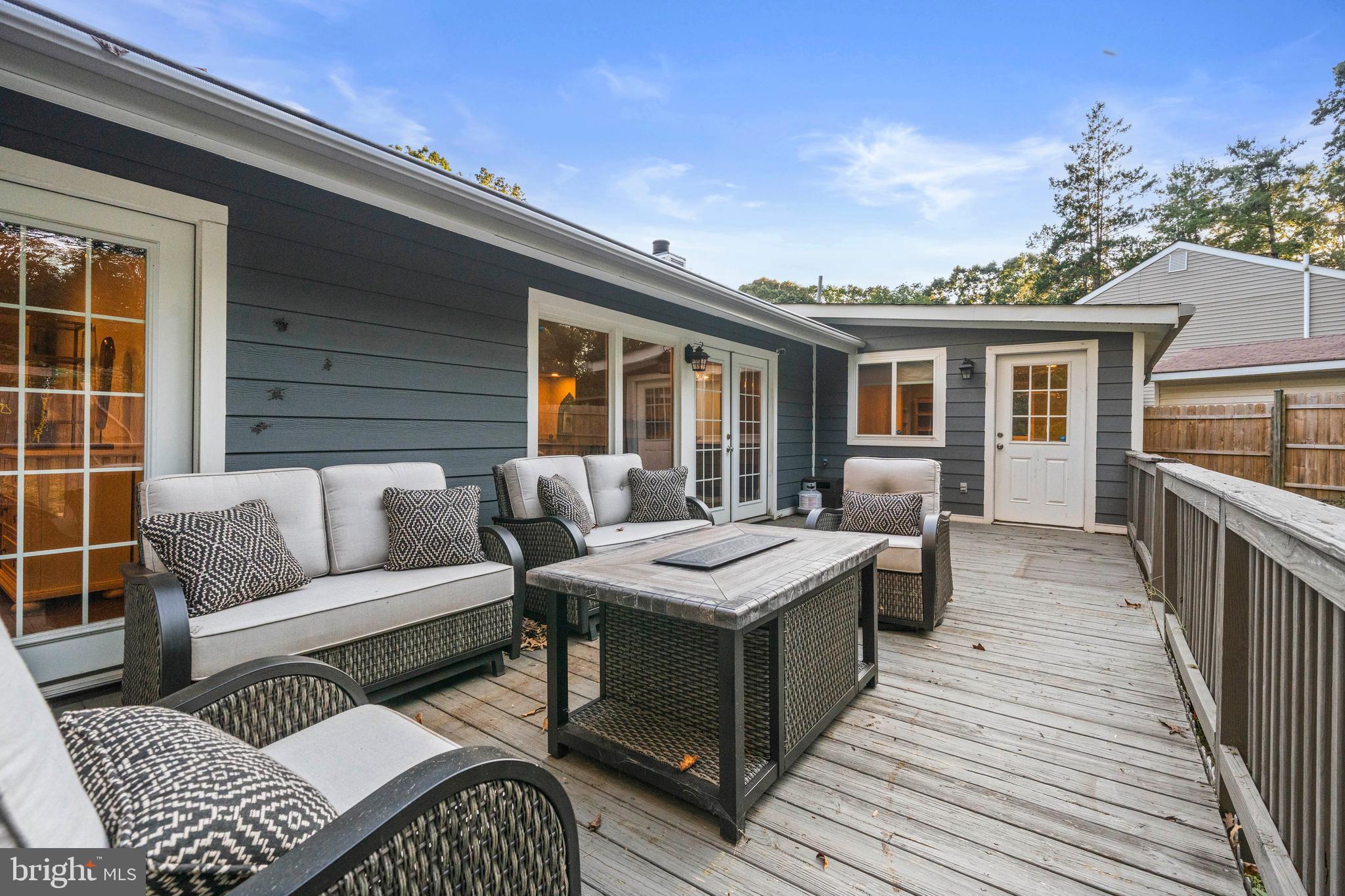 BONNIE BRAE - Residential