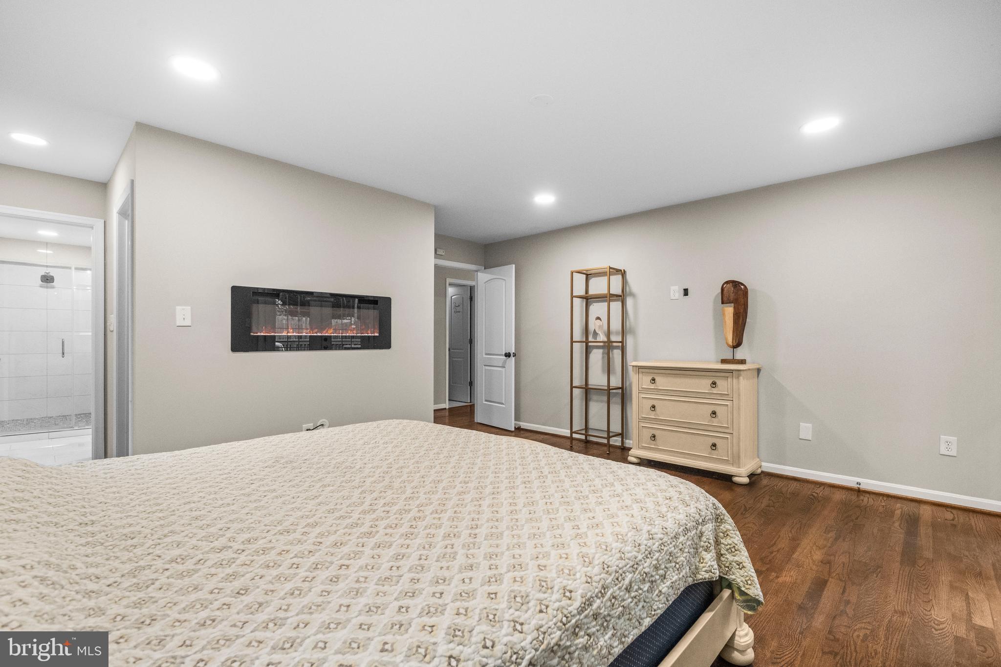 BONNIE BRAE - Residential