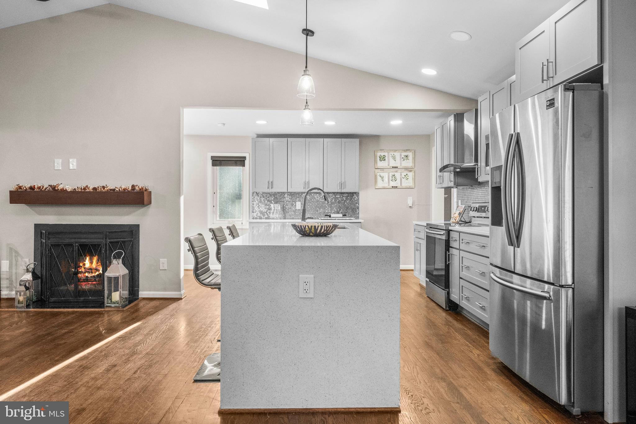 BONNIE BRAE - Residential