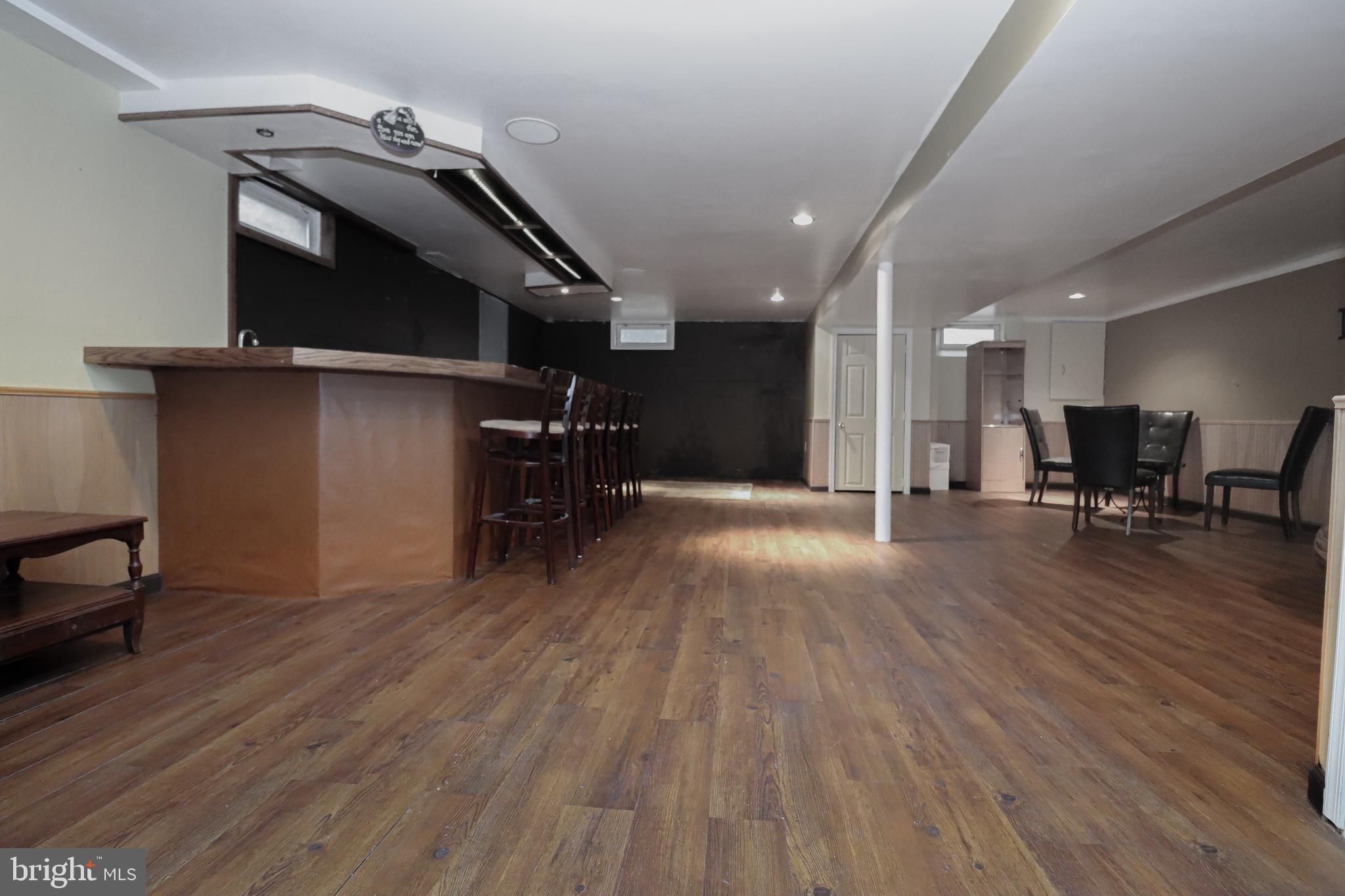 HIGH POINT - Residential