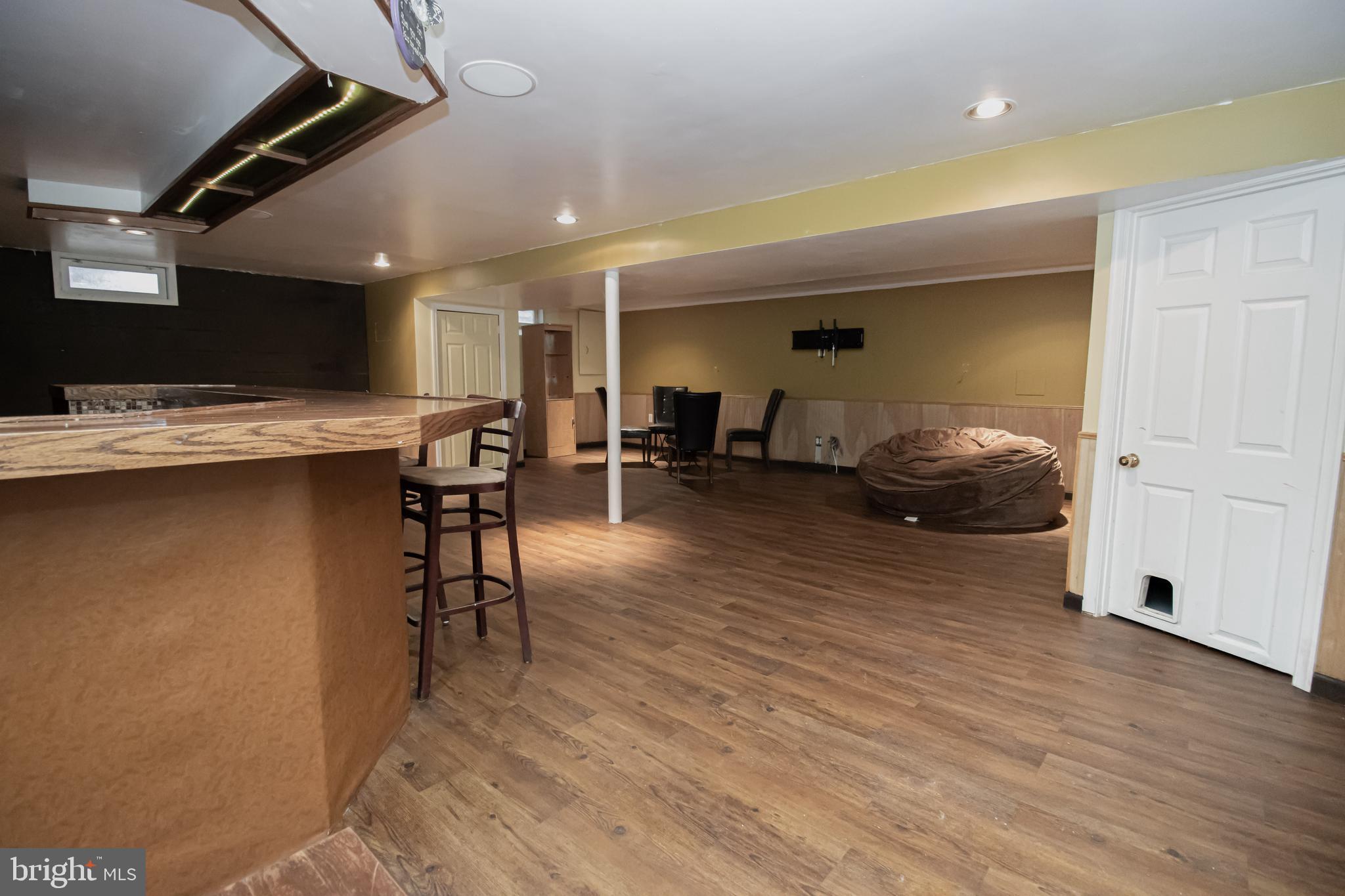 HIGH POINT - Residential