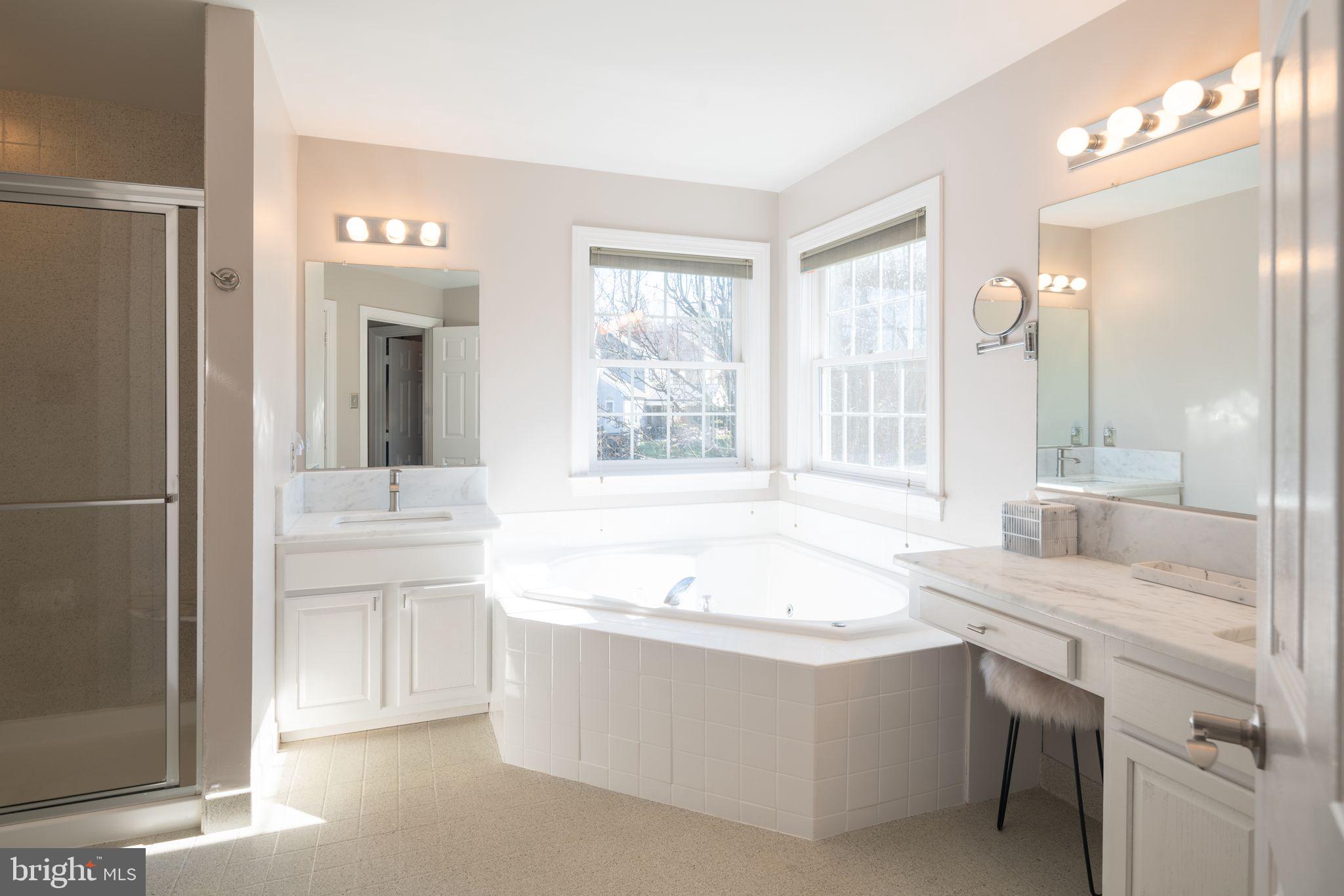 THE RESERVE - Residential