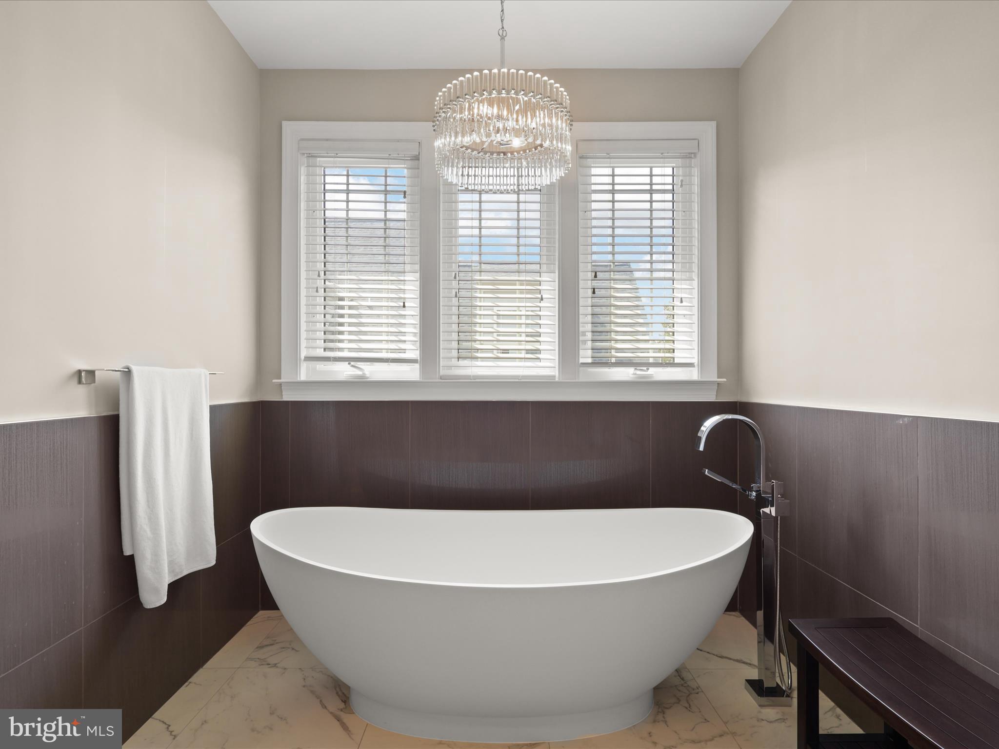 LAUREL HILL - Residential