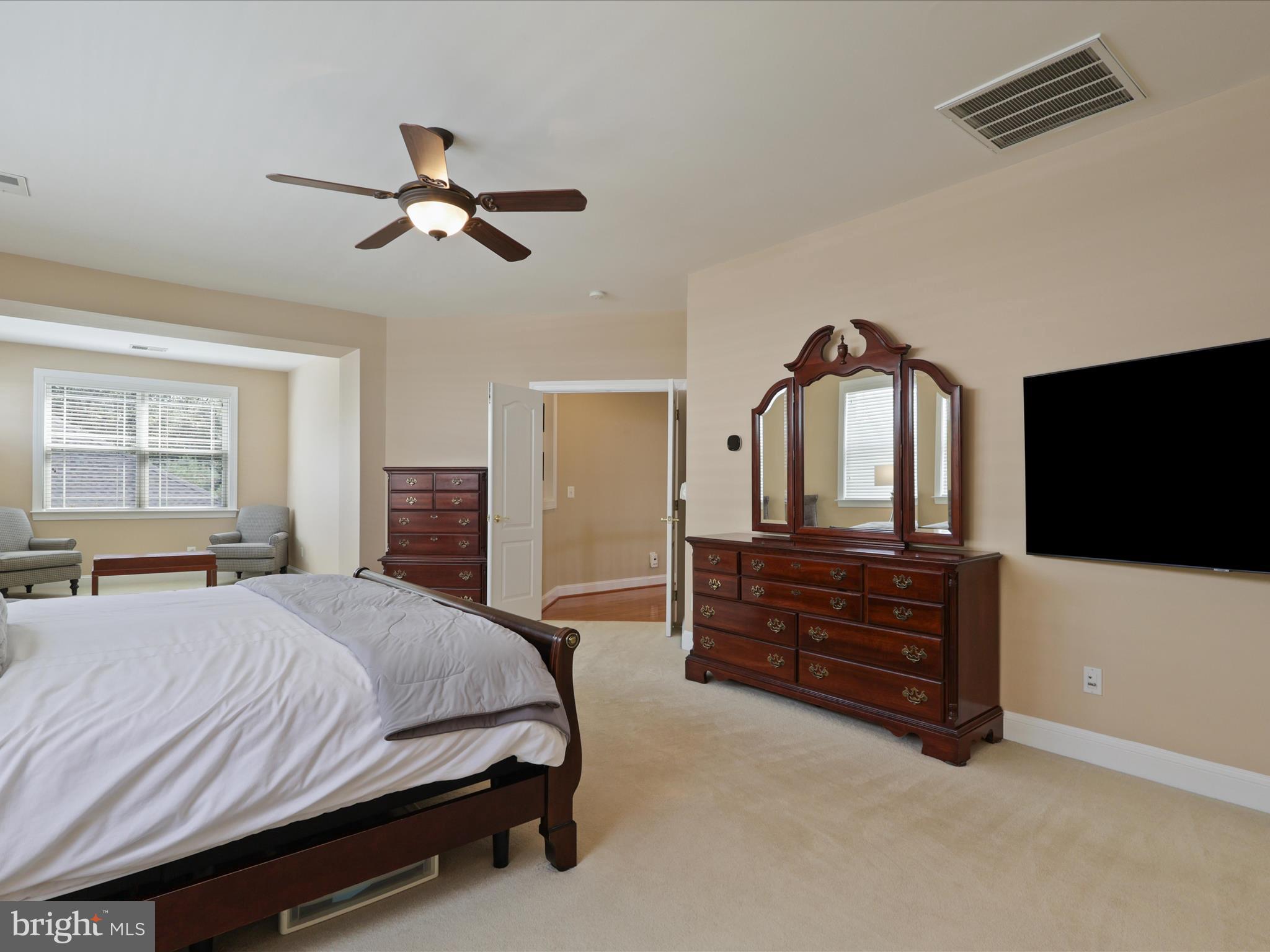 LAUREL HILL - Residential