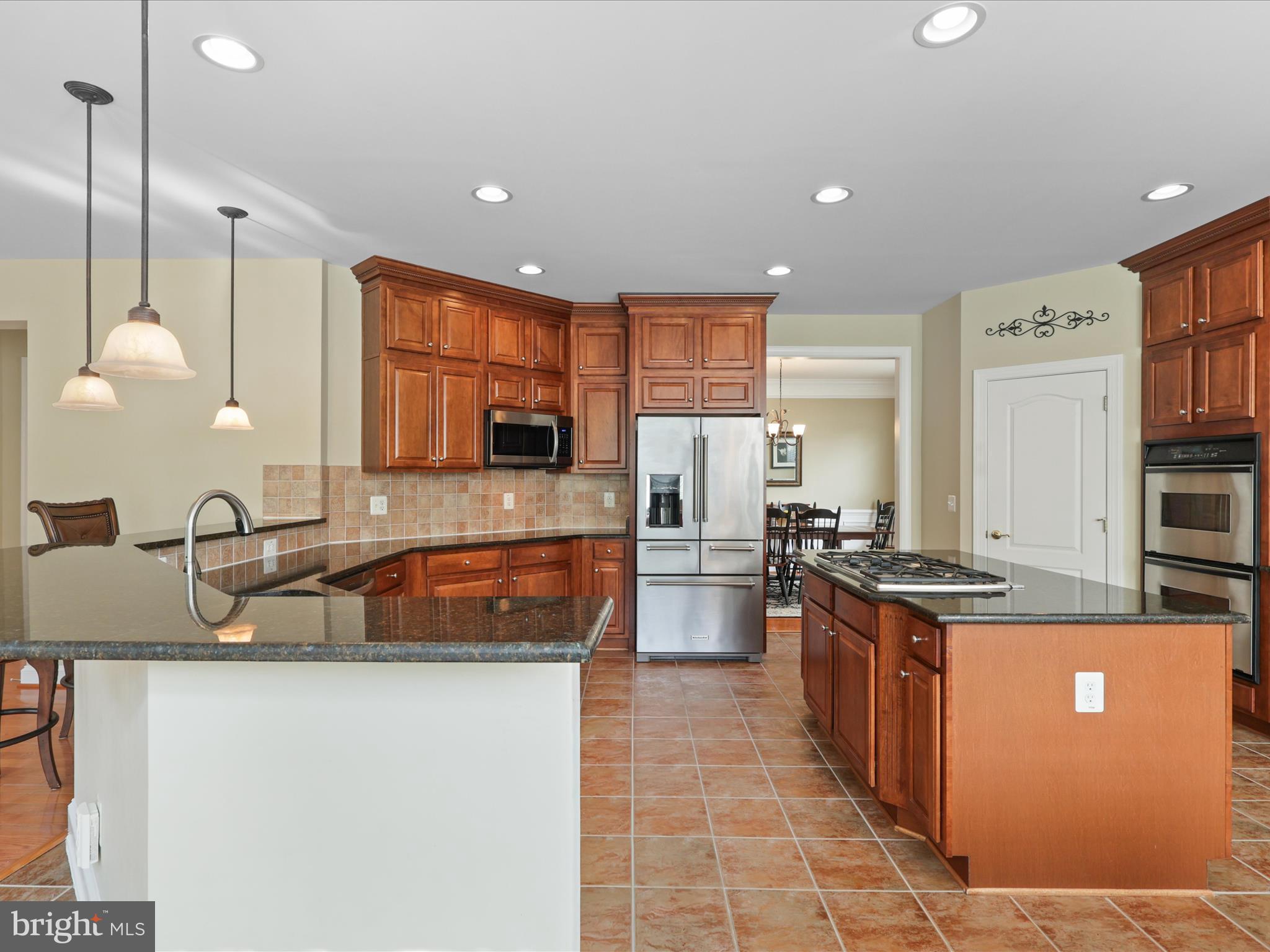 LAUREL HILL - Residential