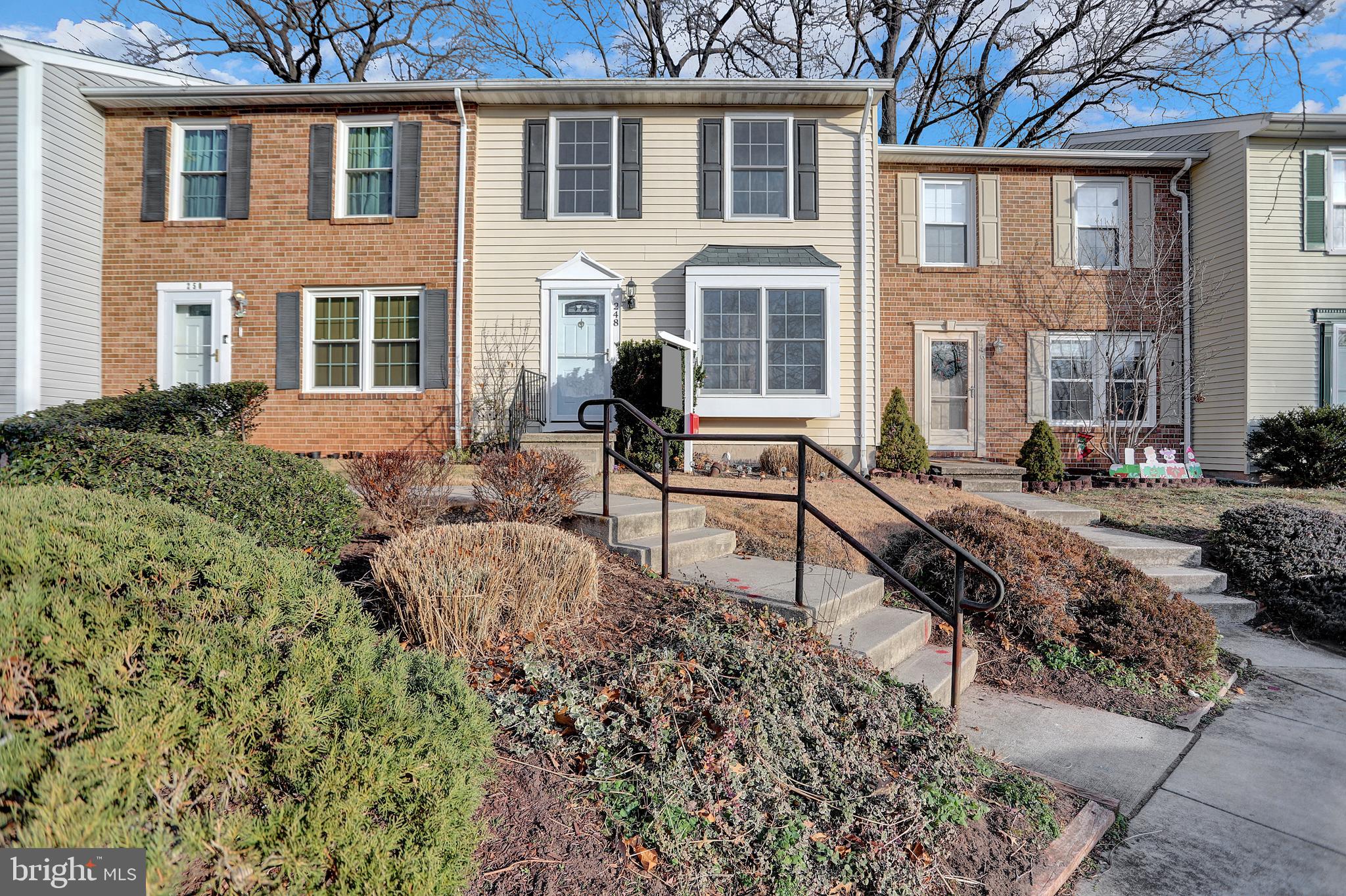 VILLAGE OF OLDE MILL - Residential