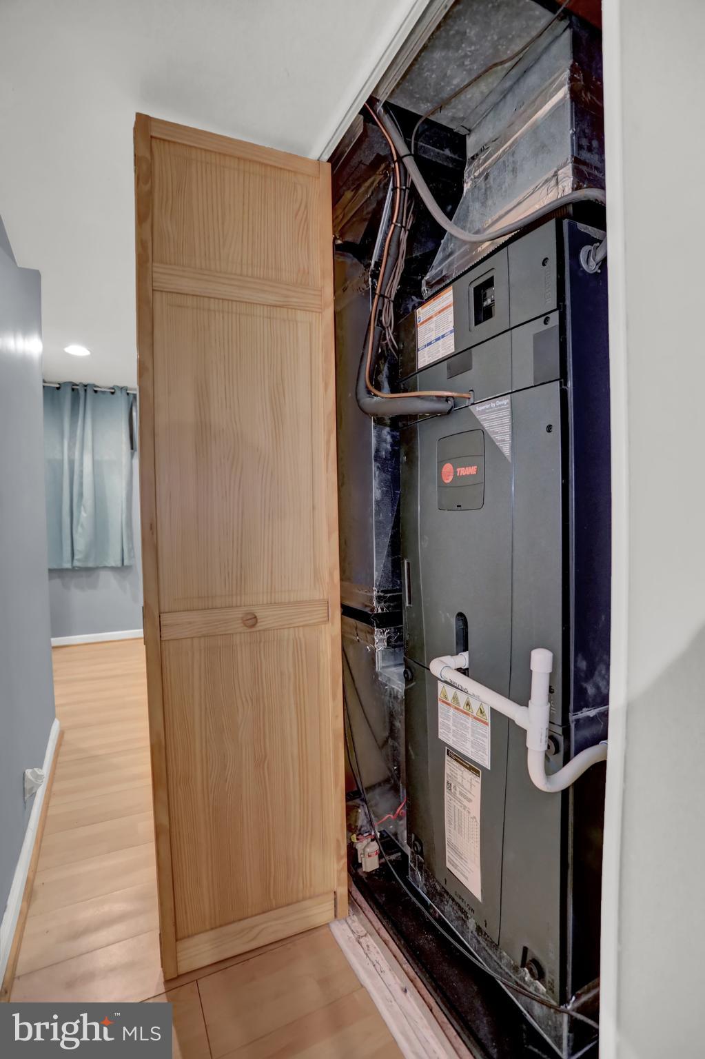 VILLAGE OF OLDE MILL - Residential