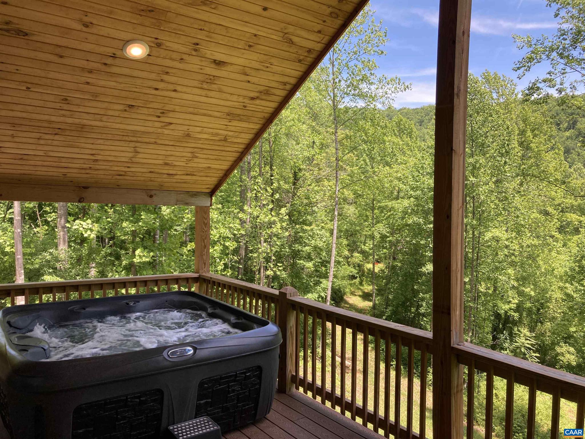 DOGWOOD VALLEY - Residential