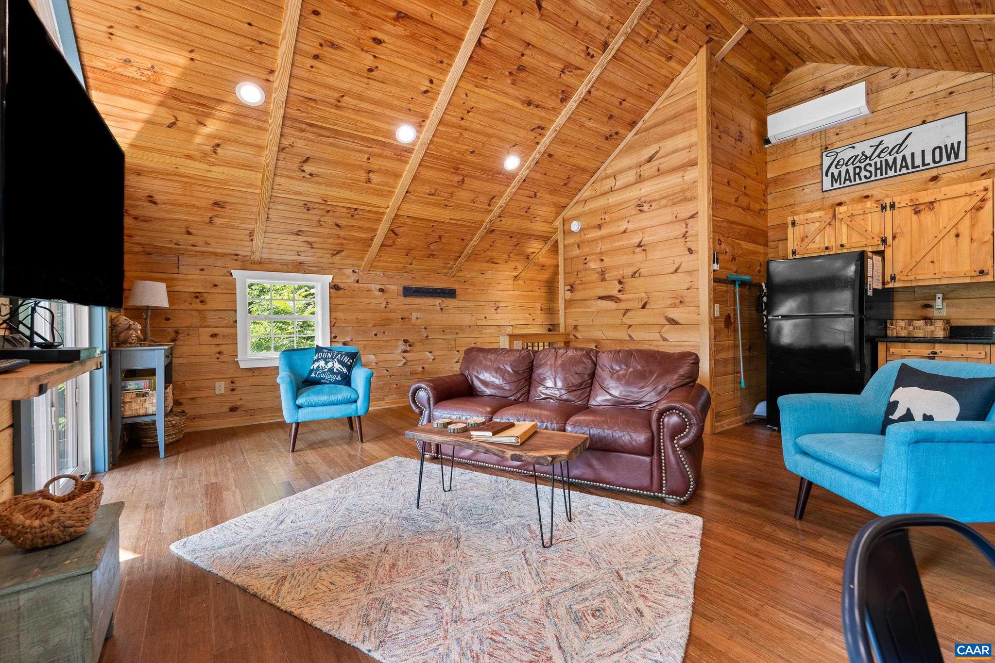 DOGWOOD VALLEY - Residential