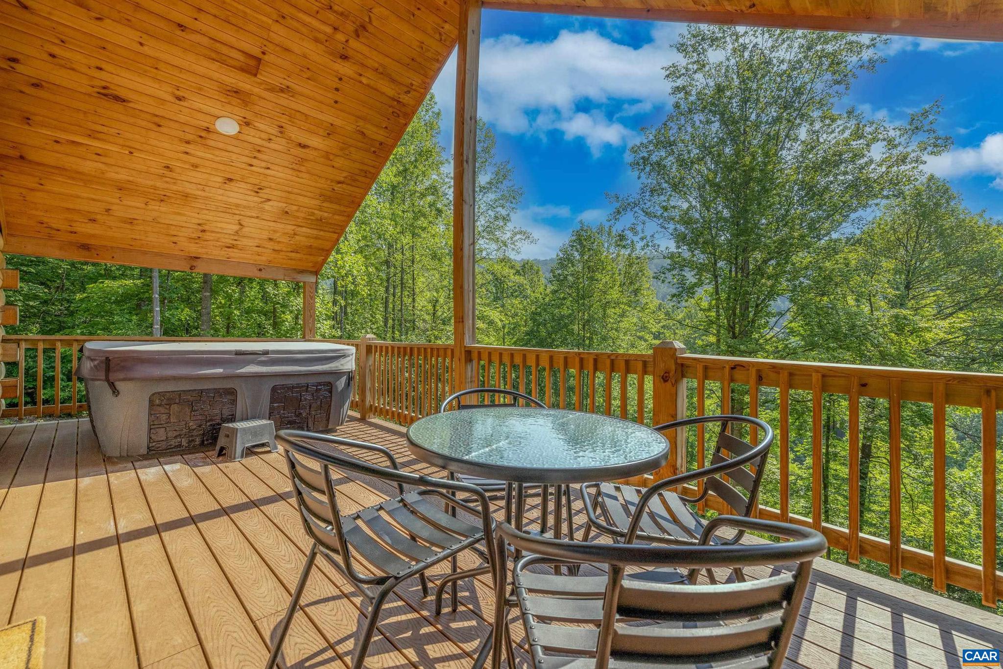 DOGWOOD VALLEY - Residential