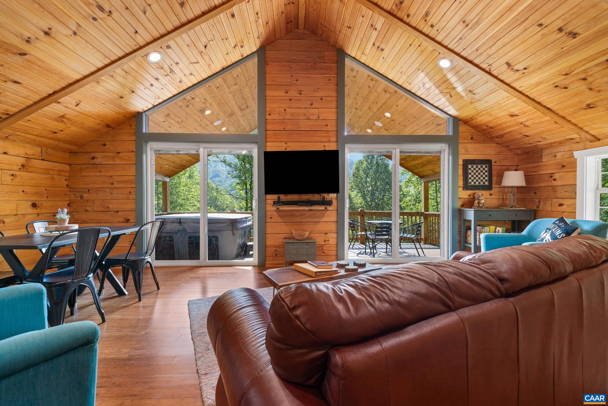 DOGWOOD VALLEY - Residential