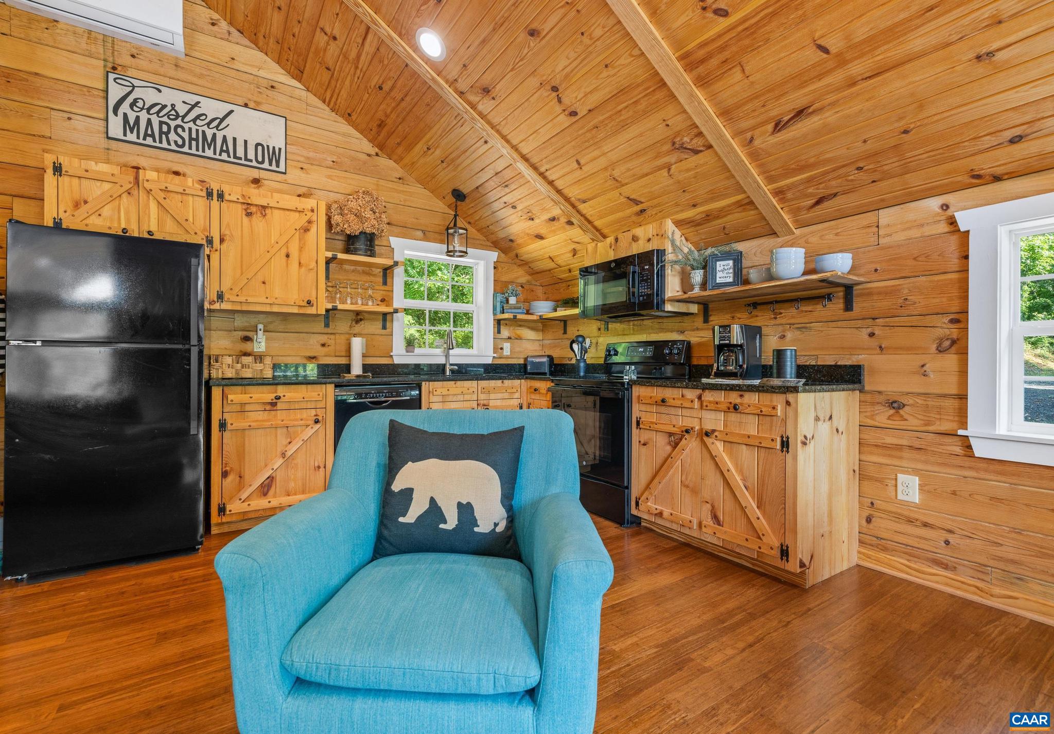 DOGWOOD VALLEY - Residential