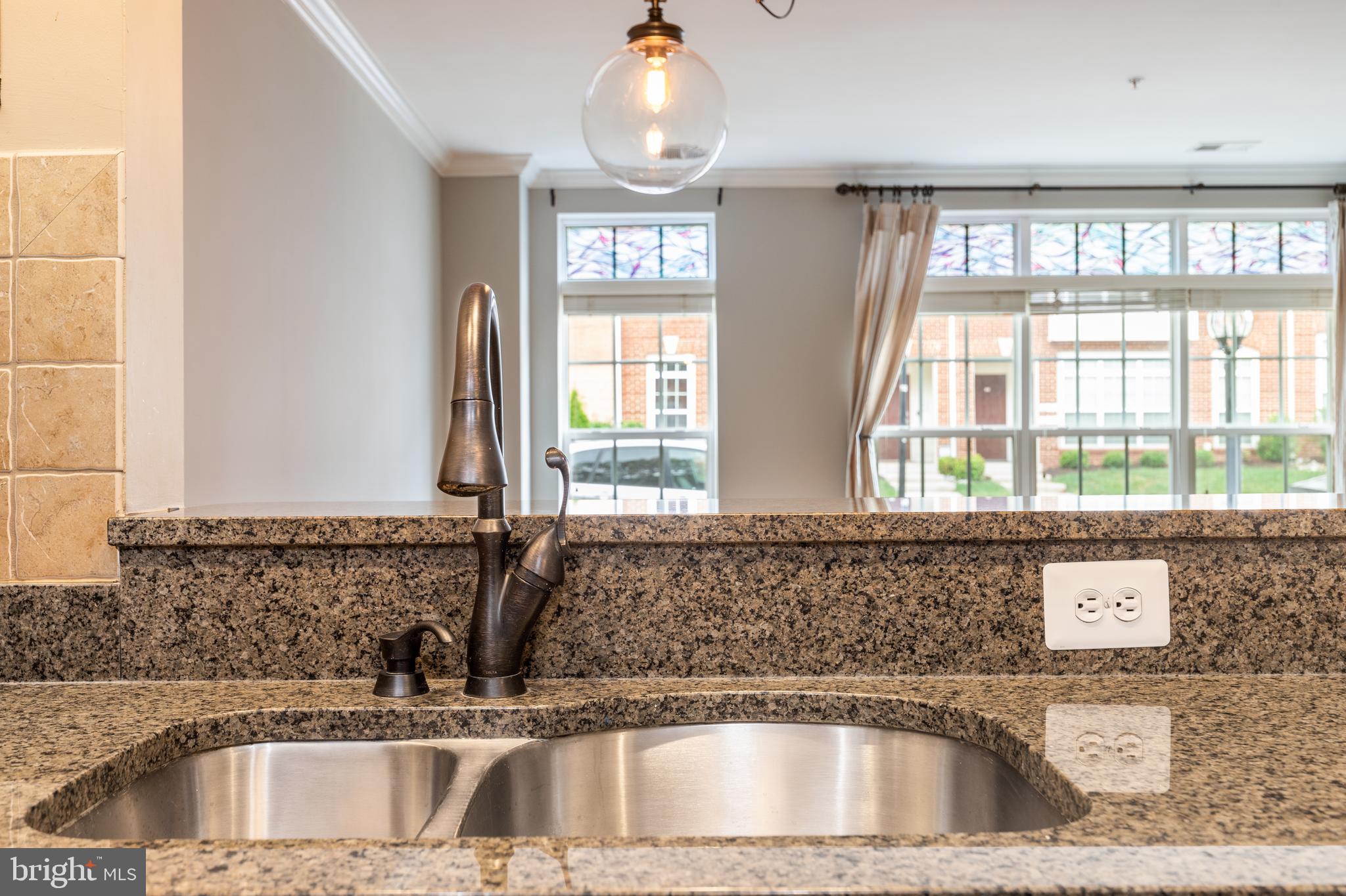 RESIDENCES AT BRAMBLETON - Residential Lease