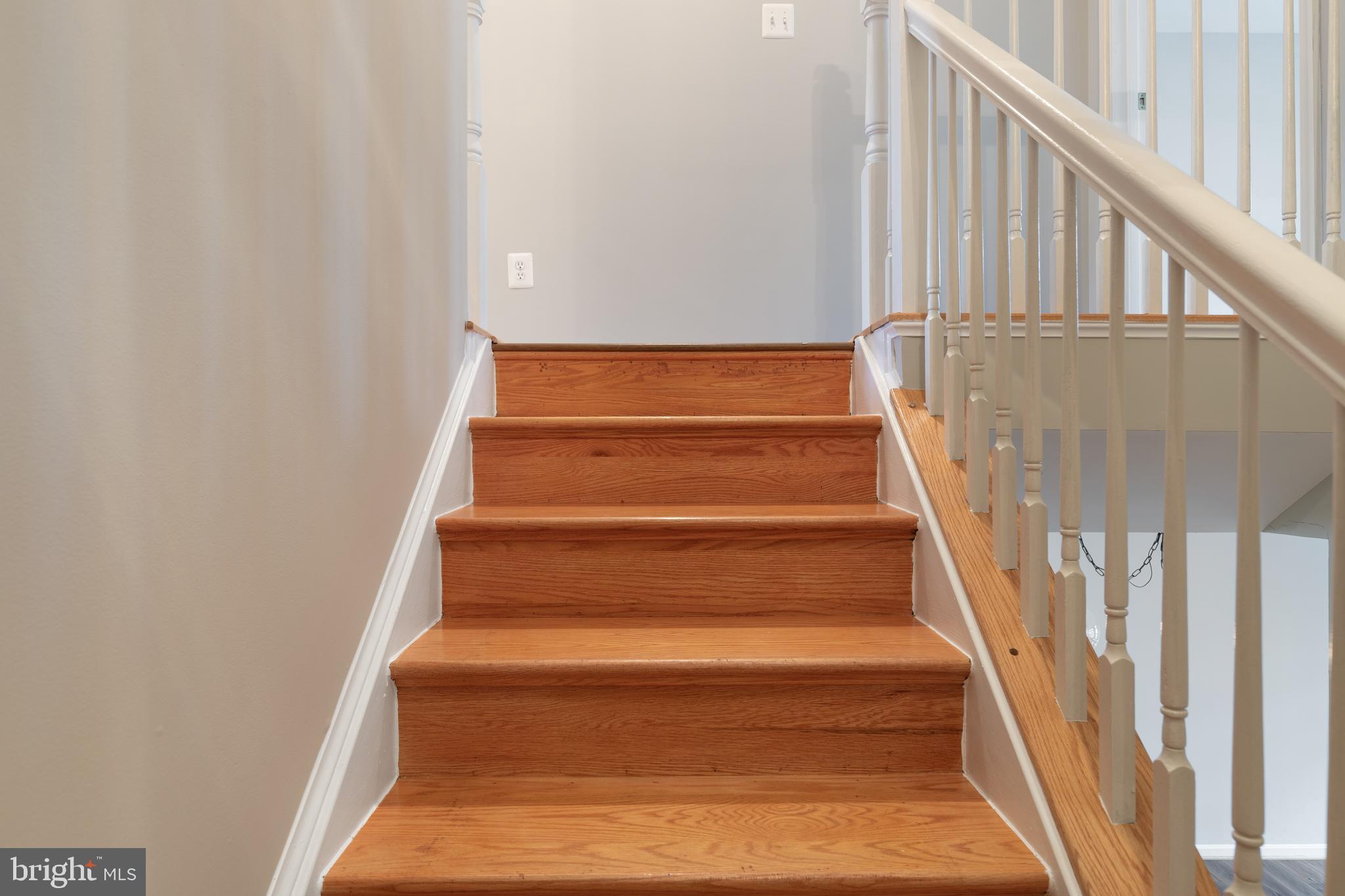 RESIDENCES AT BRAMBLETON - Residential Lease