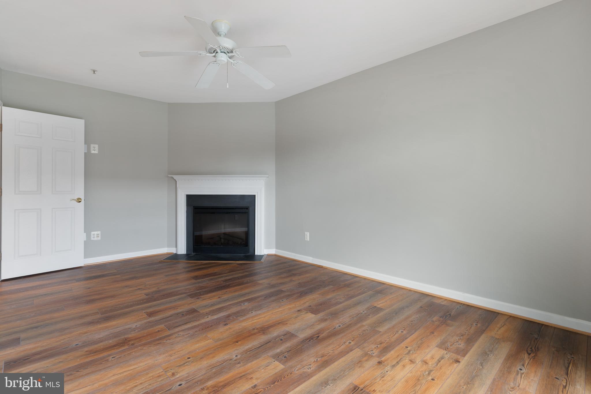 RESIDENCES AT BRAMBLETON - Residential Lease