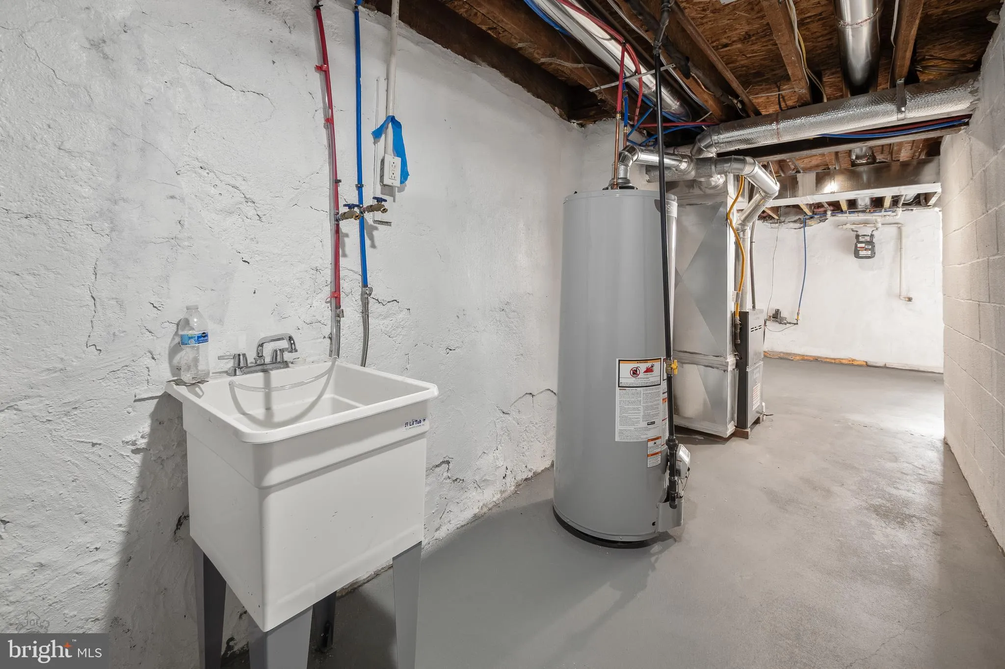 Philadelphia, Pennsylvania 19150, United States, 3 Bedrooms Bedrooms, ,1 BathroomBathrooms,Residential,Active,241057