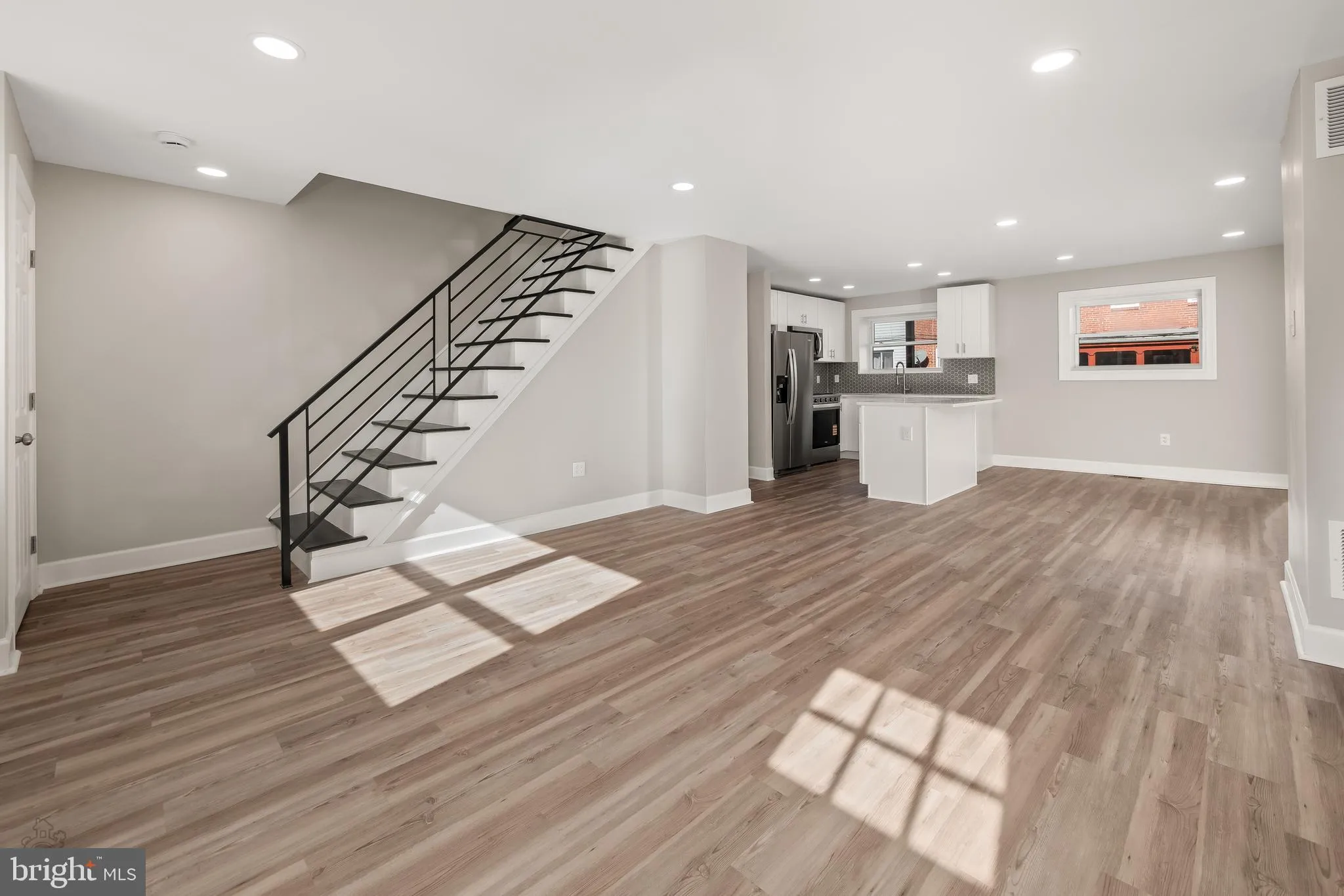 Philadelphia, Pennsylvania 19150, United States, 3 Bedrooms Bedrooms, ,1 BathroomBathrooms,Residential,Active,241057