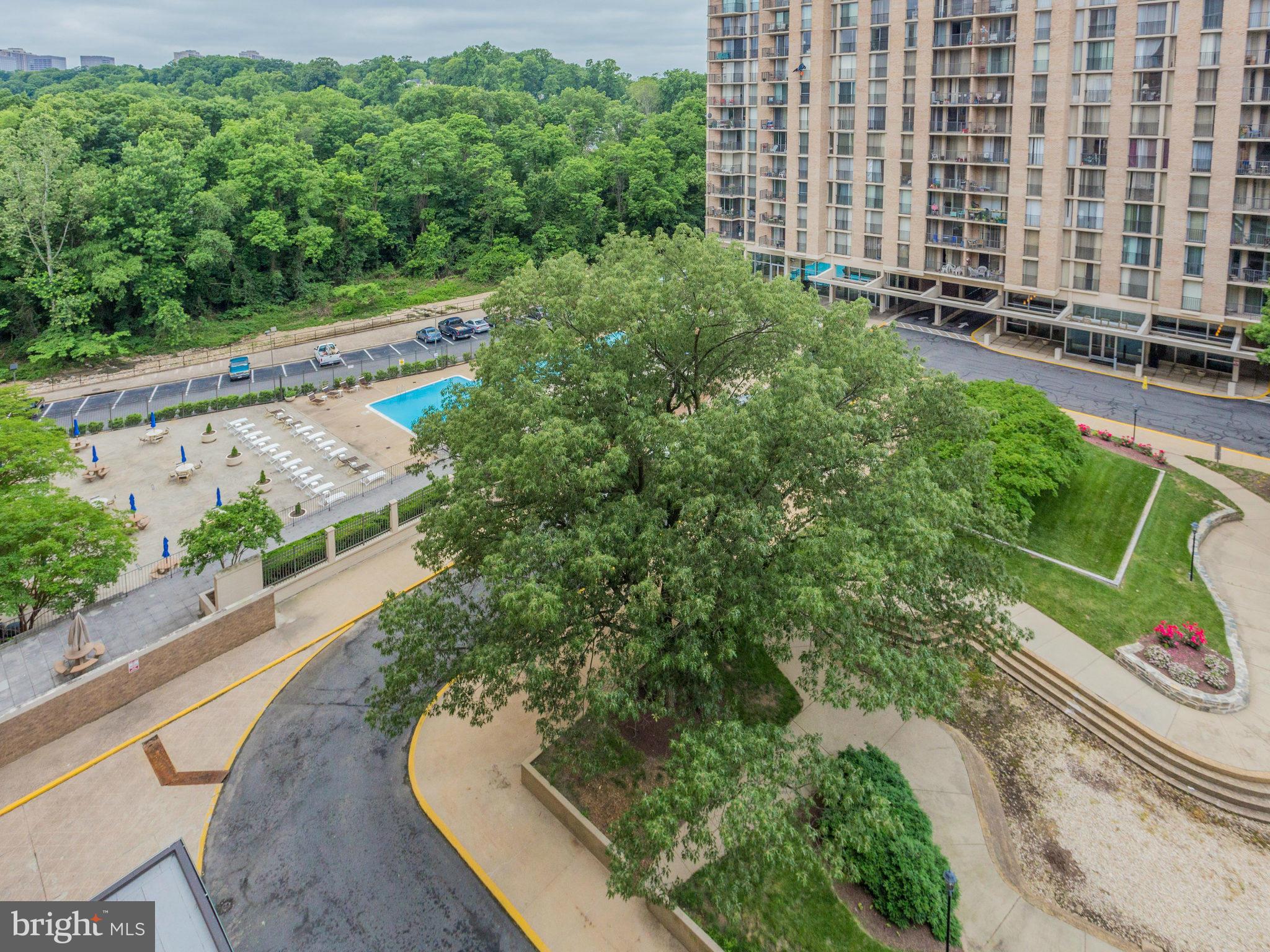 THE BRITTANY - Residential