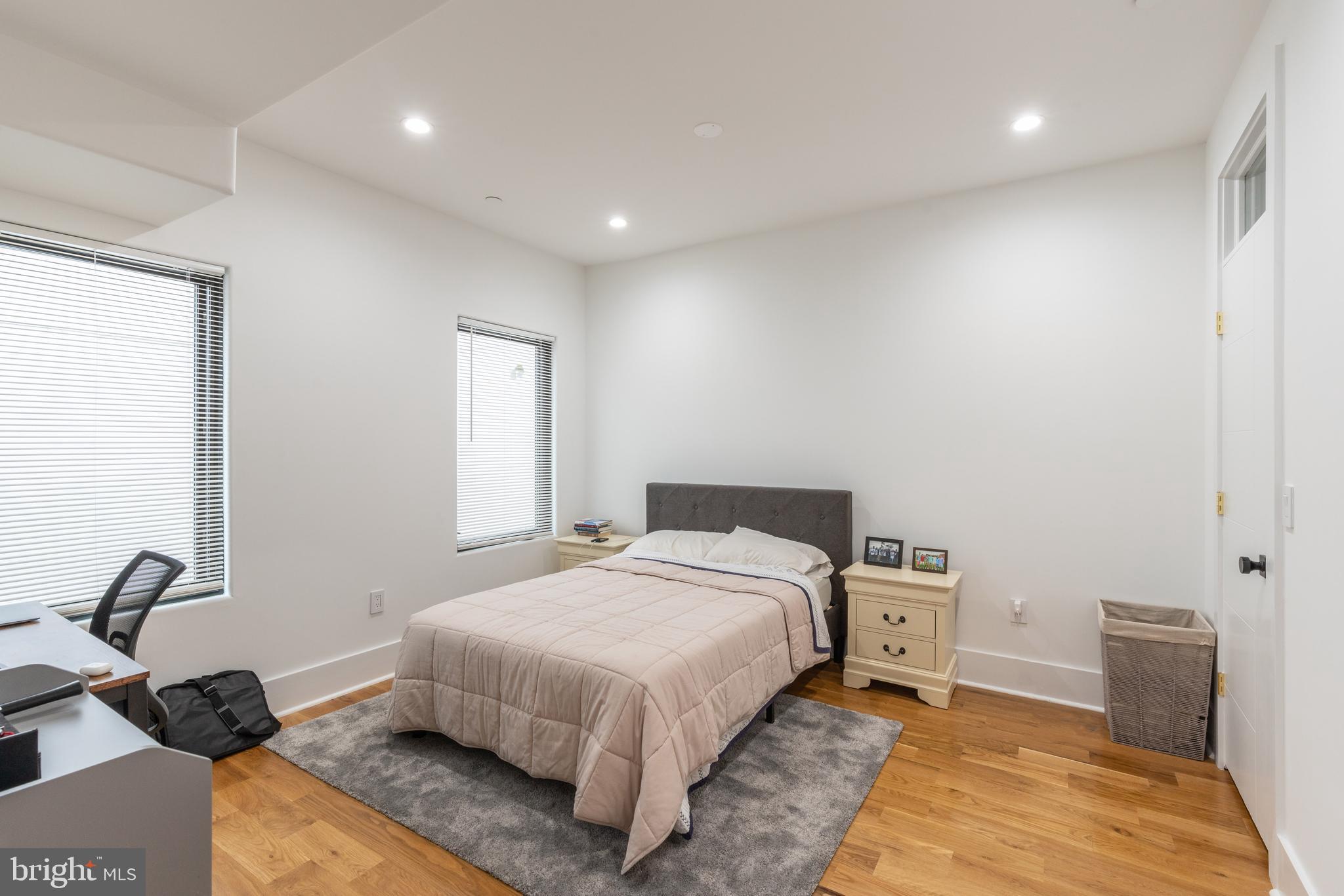 BELLA VISTA - Residential