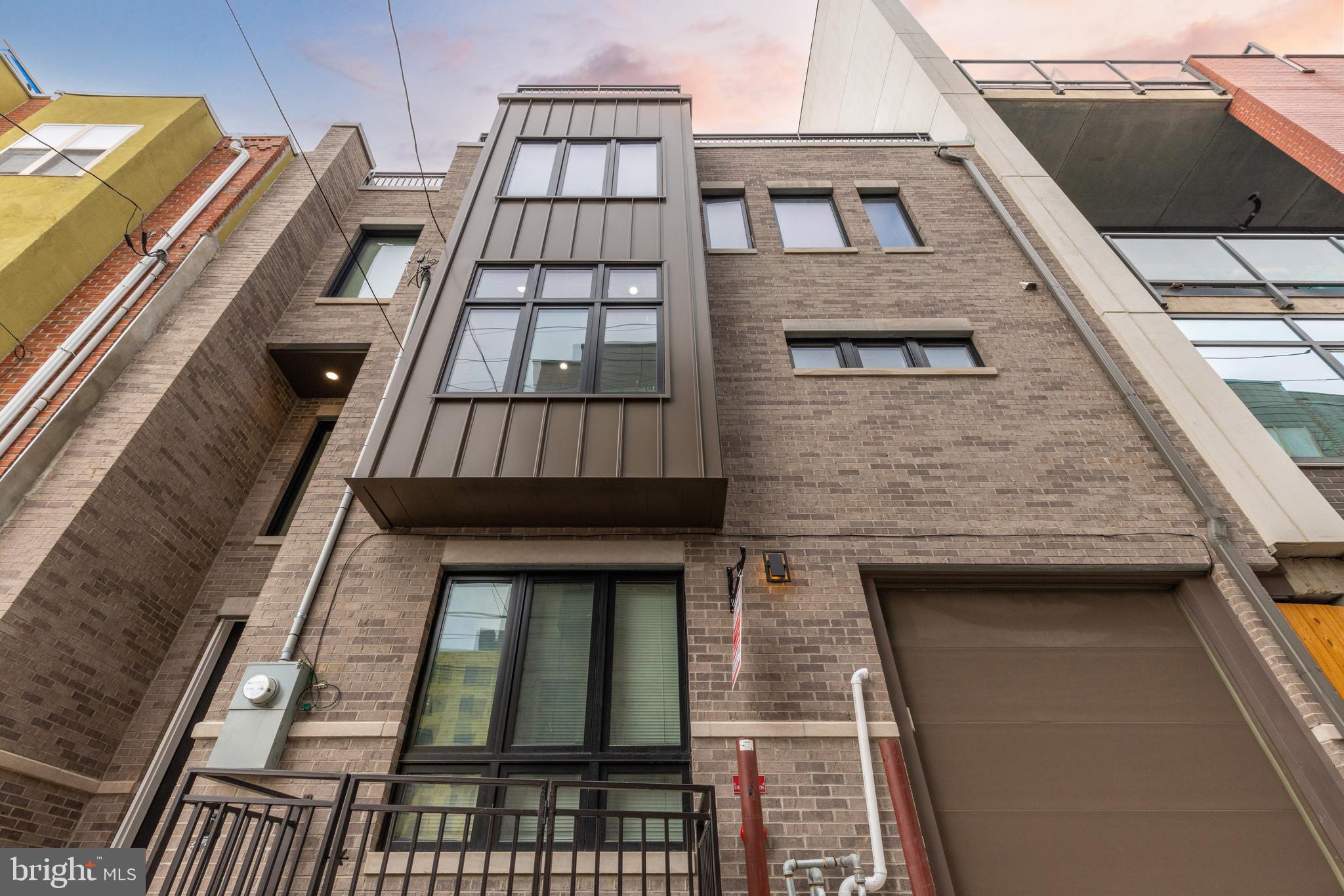 BELLA VISTA - Residential