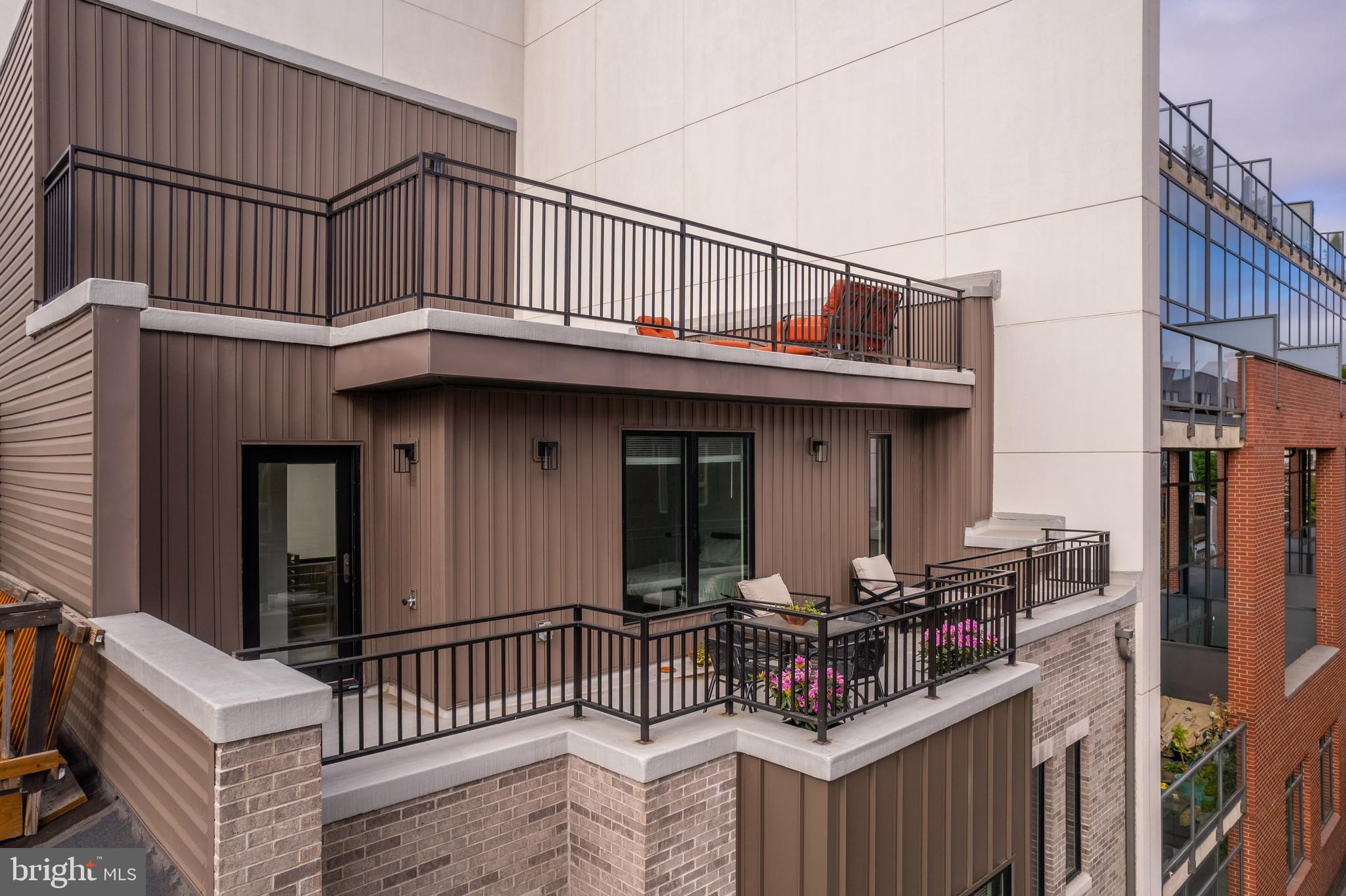 BELLA VISTA - Residential