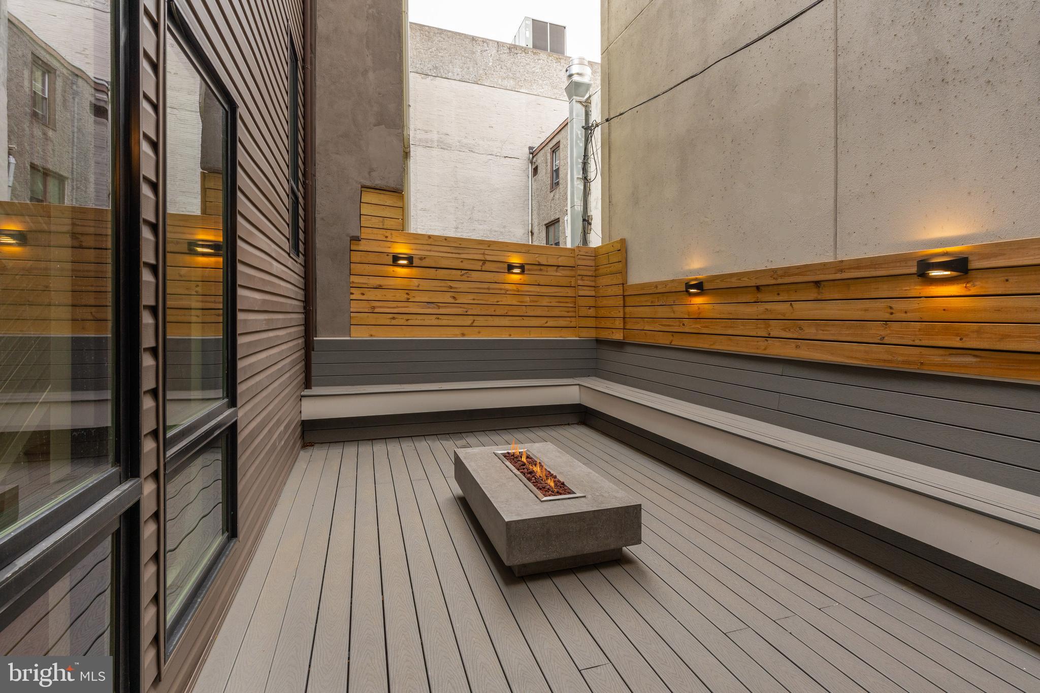 BELLA VISTA - Residential