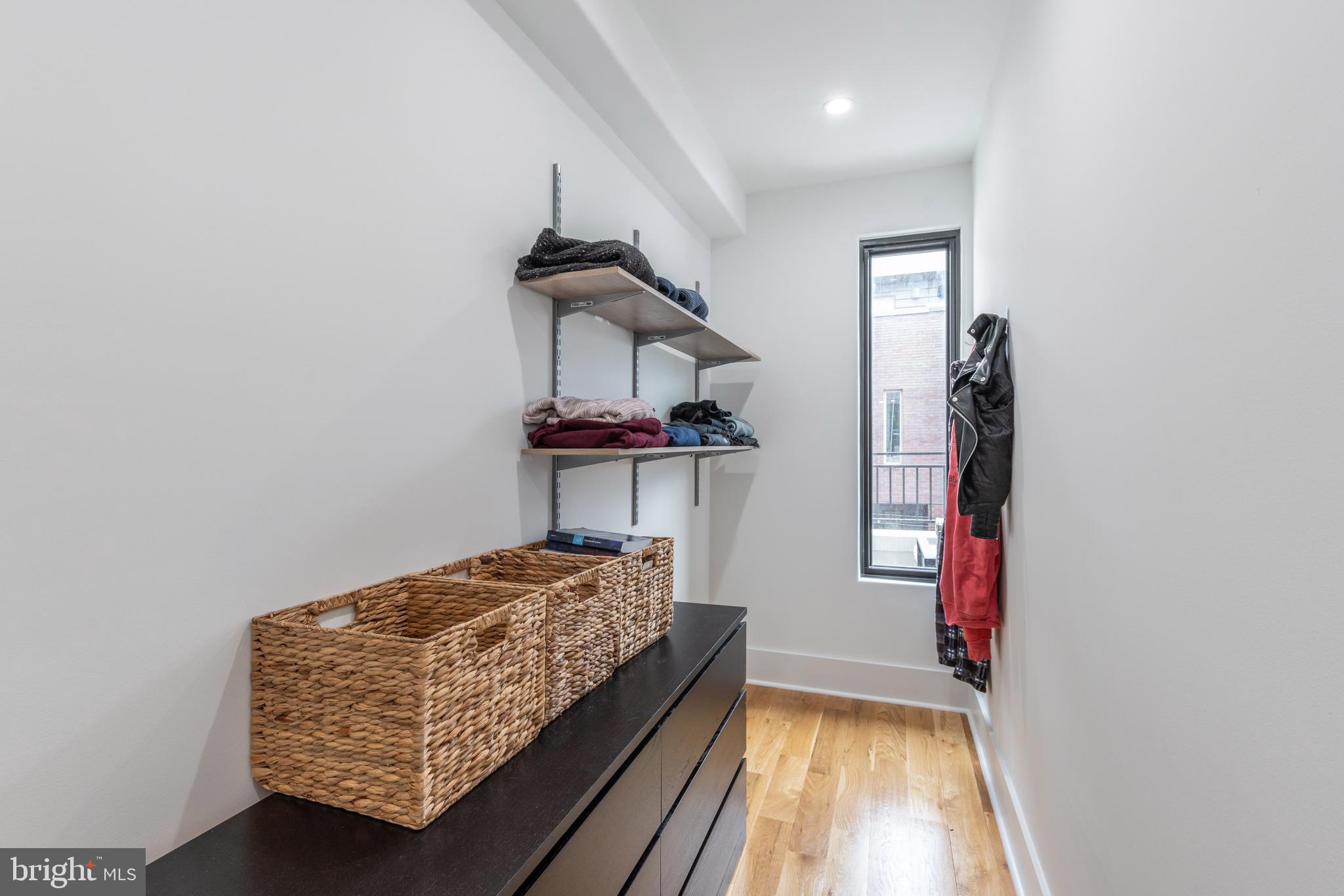 BELLA VISTA - Residential