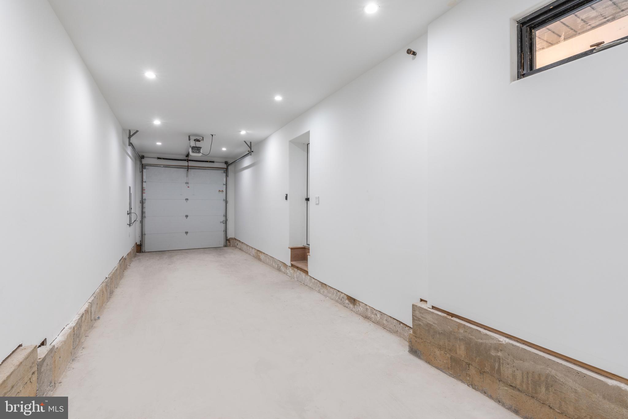 BELLA VISTA - Residential