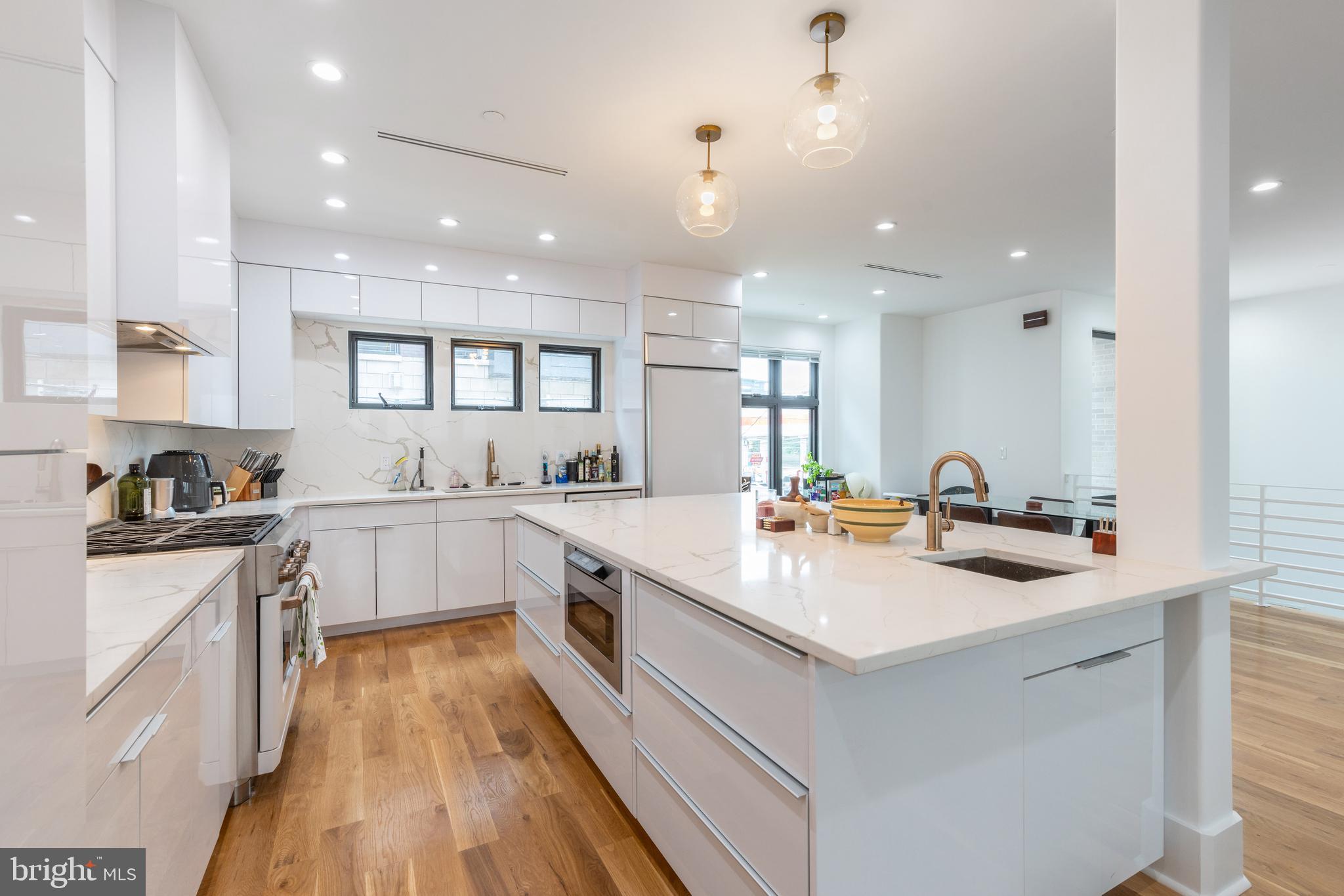 BELLA VISTA - Residential