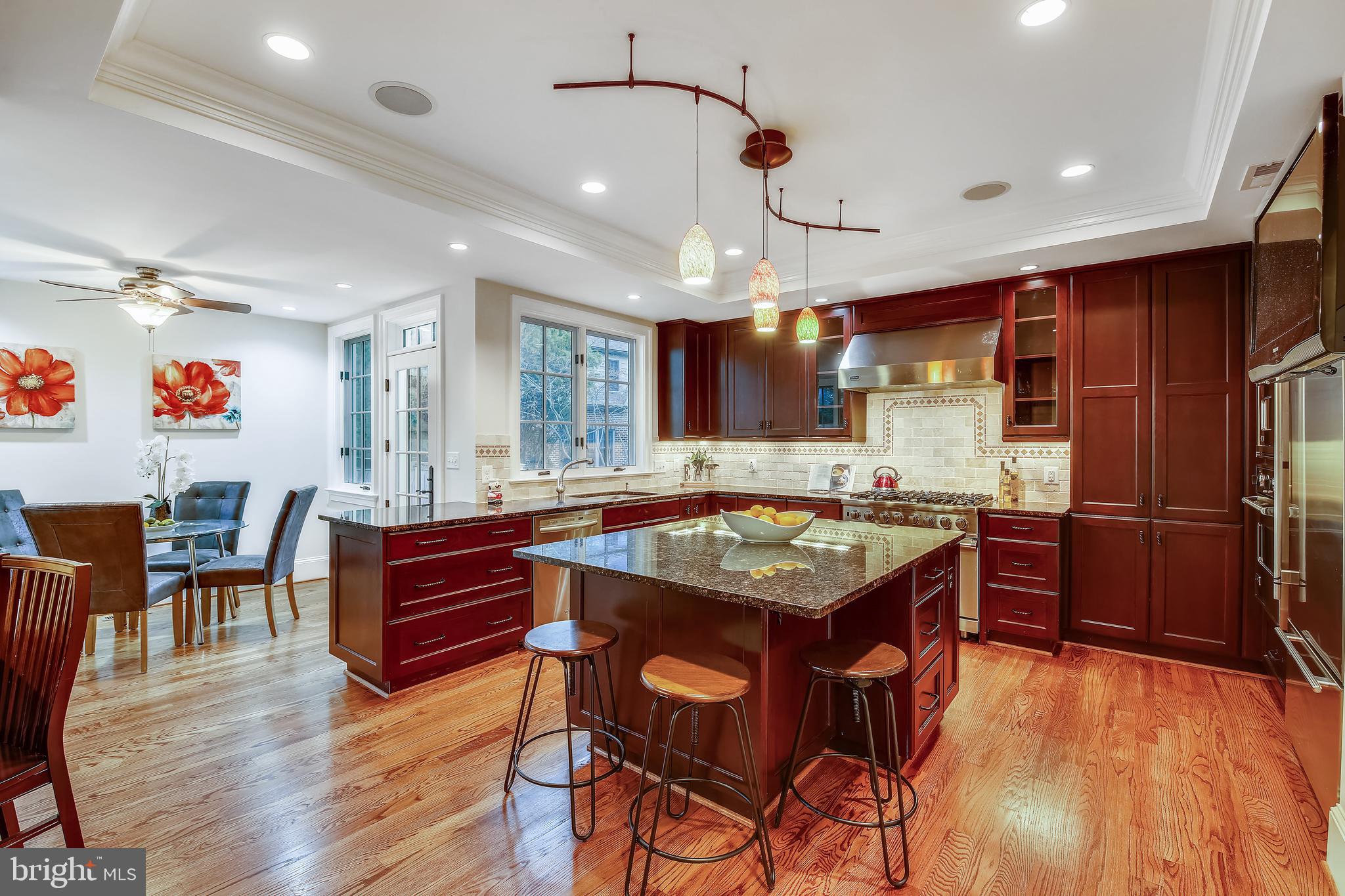 CHEVY CHASE GARDENS - Residential