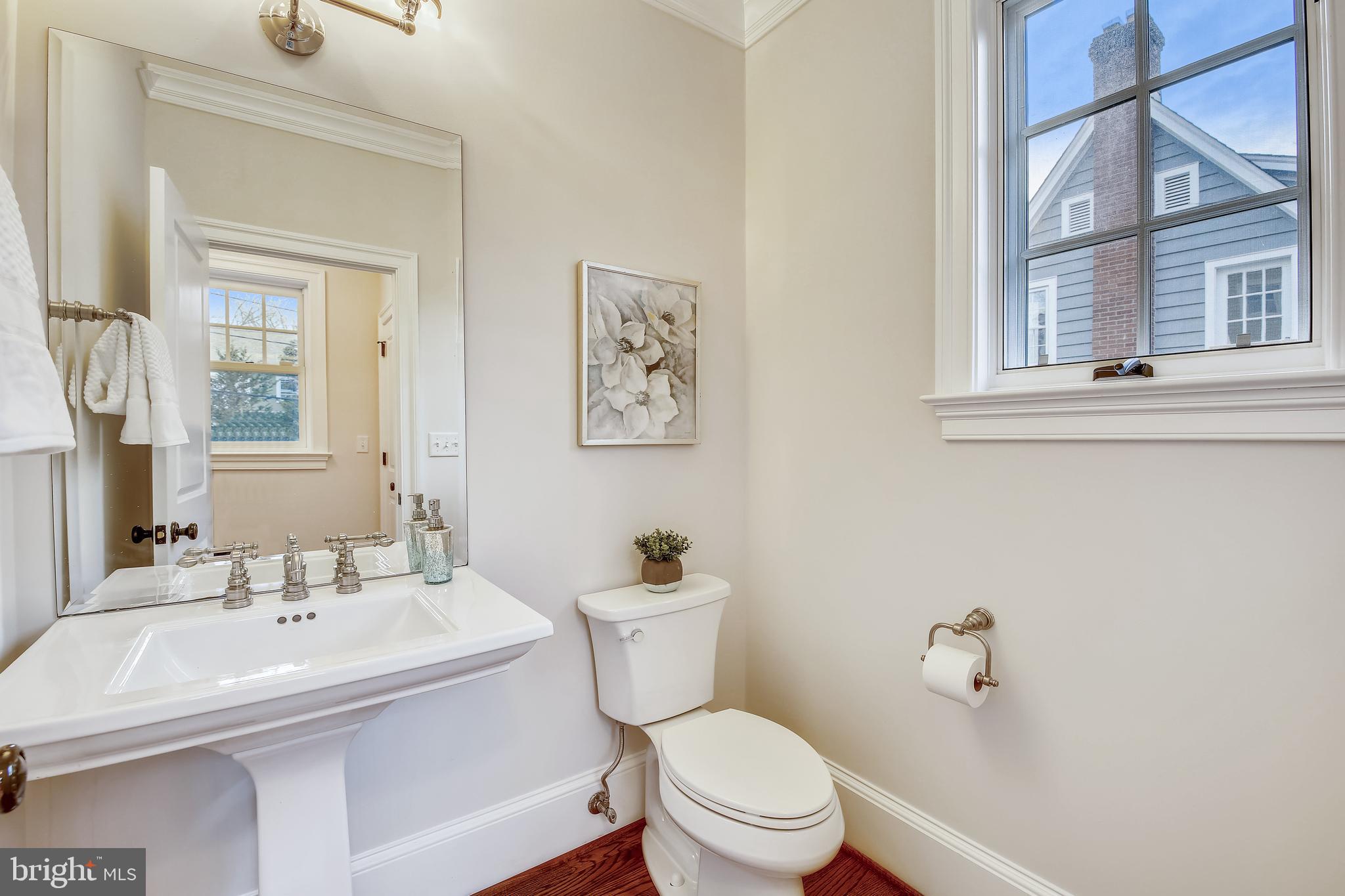 CHEVY CHASE GARDENS - Residential