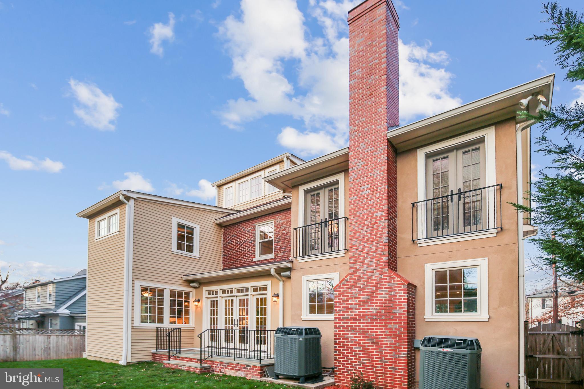 CHEVY CHASE GARDENS - Residential
