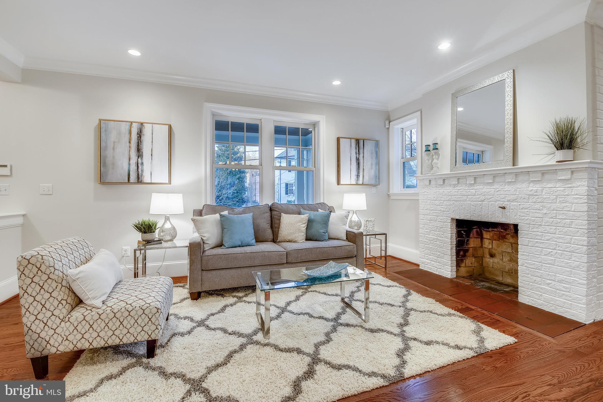 CHEVY CHASE GARDENS - Residential