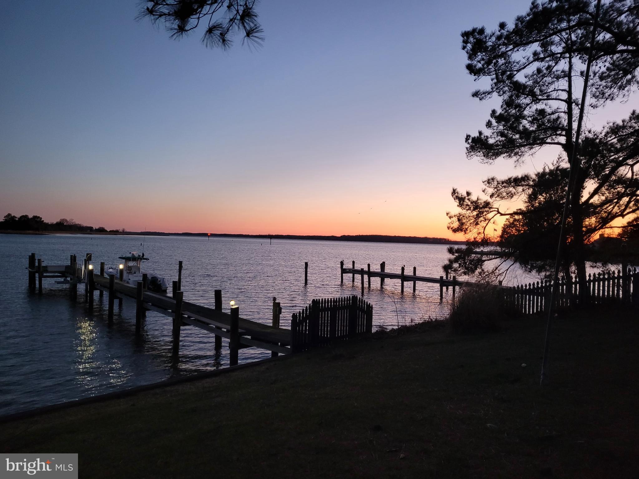 103 N HARBOR ROAD