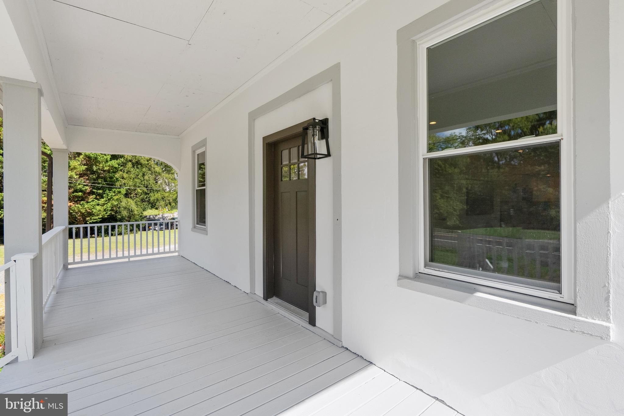 13915 HANOVER PIKE