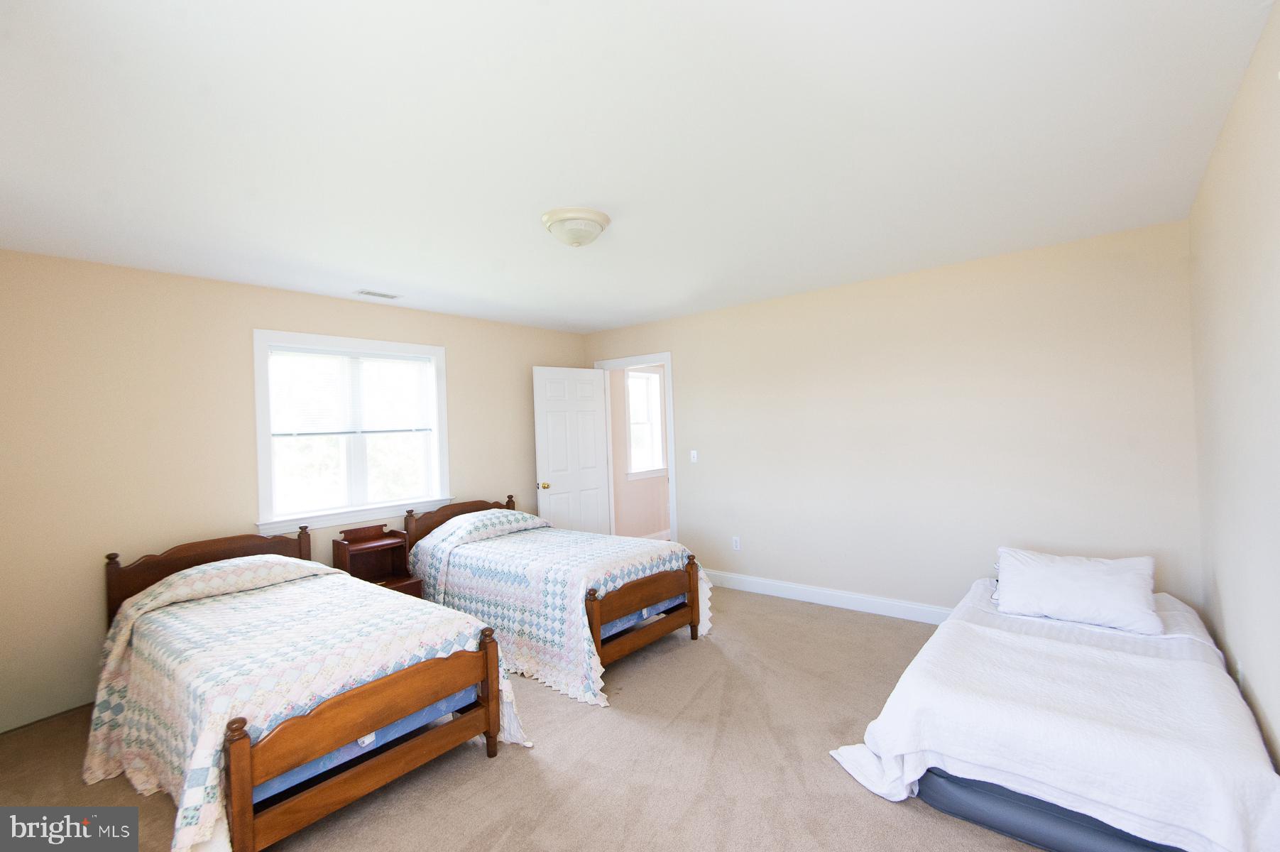 HUDSON CREEK - Residential