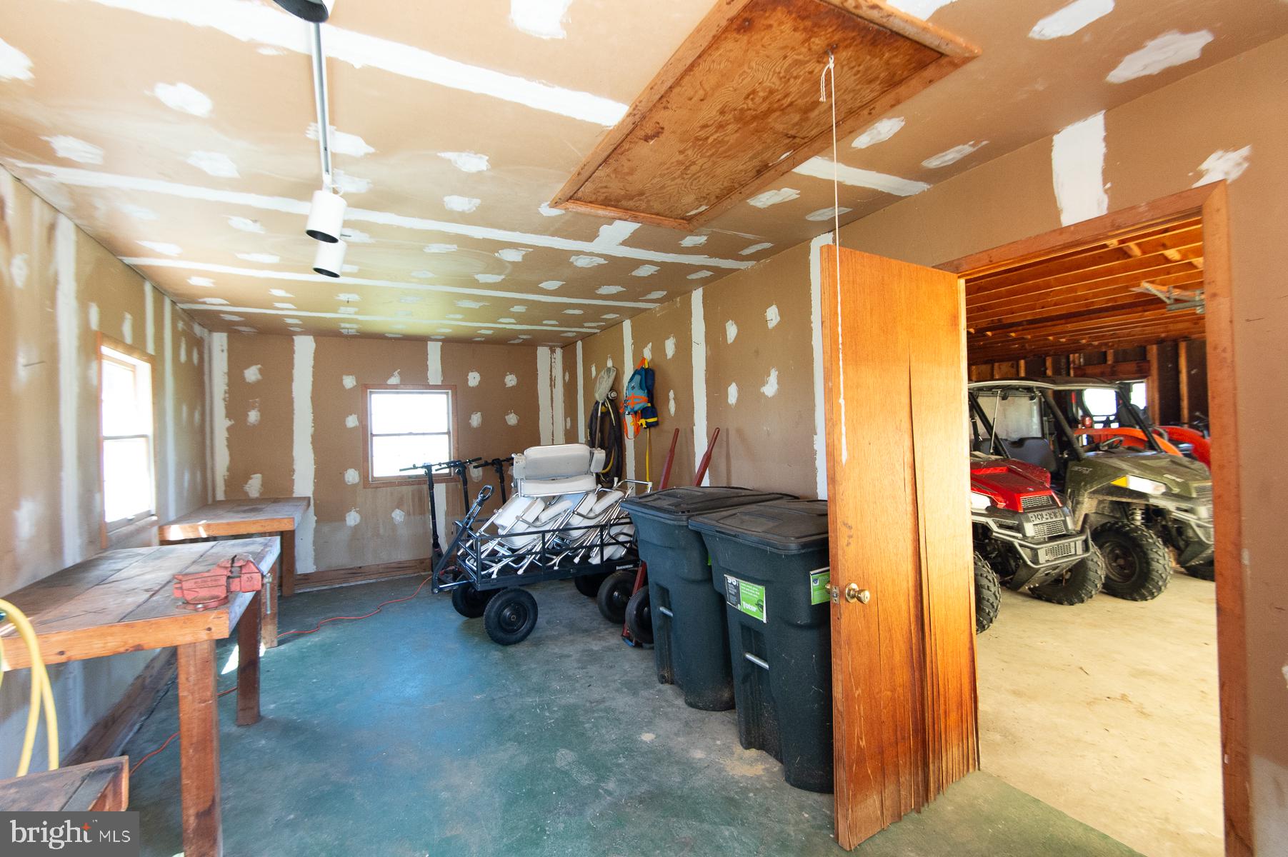 HUDSON CREEK - Residential