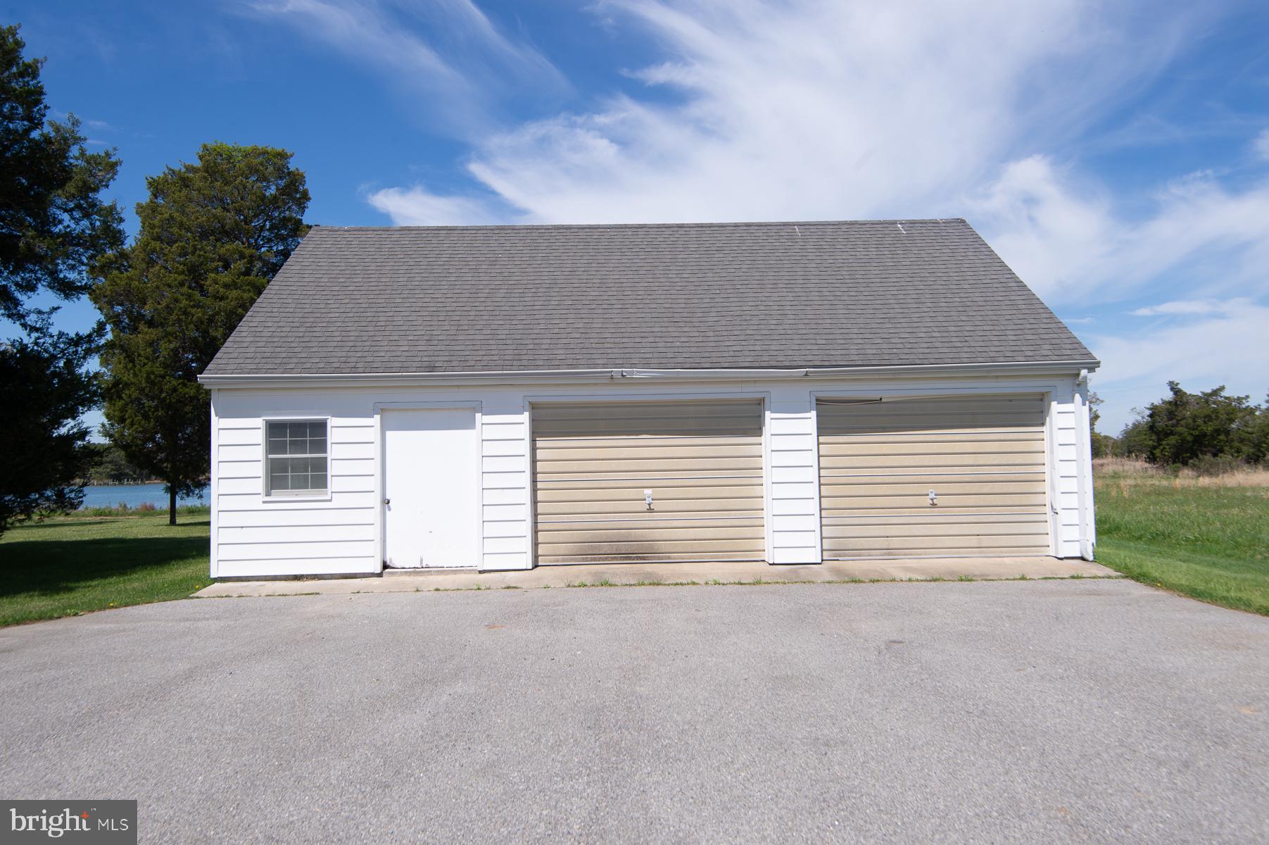 HUDSON CREEK - Residential